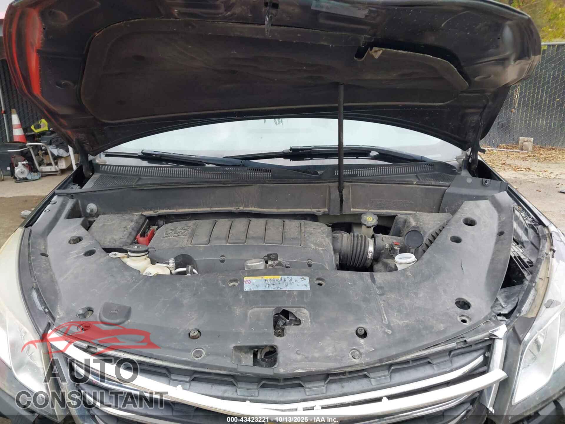 CHEVROLET TRAVERSE 2016 - 1GNKRHKD2GJ169509