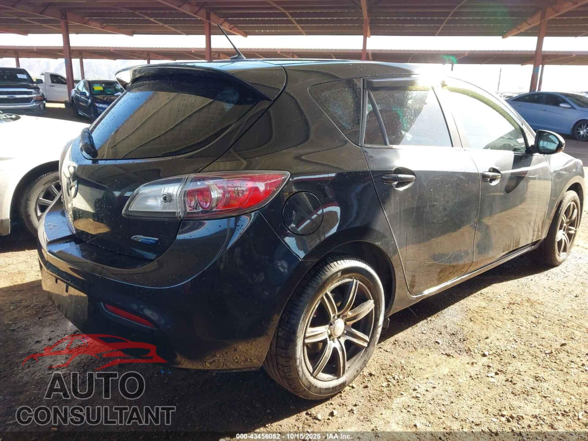 MAZDA MAZDA3 2013 - JM1BL1LP7D1830943