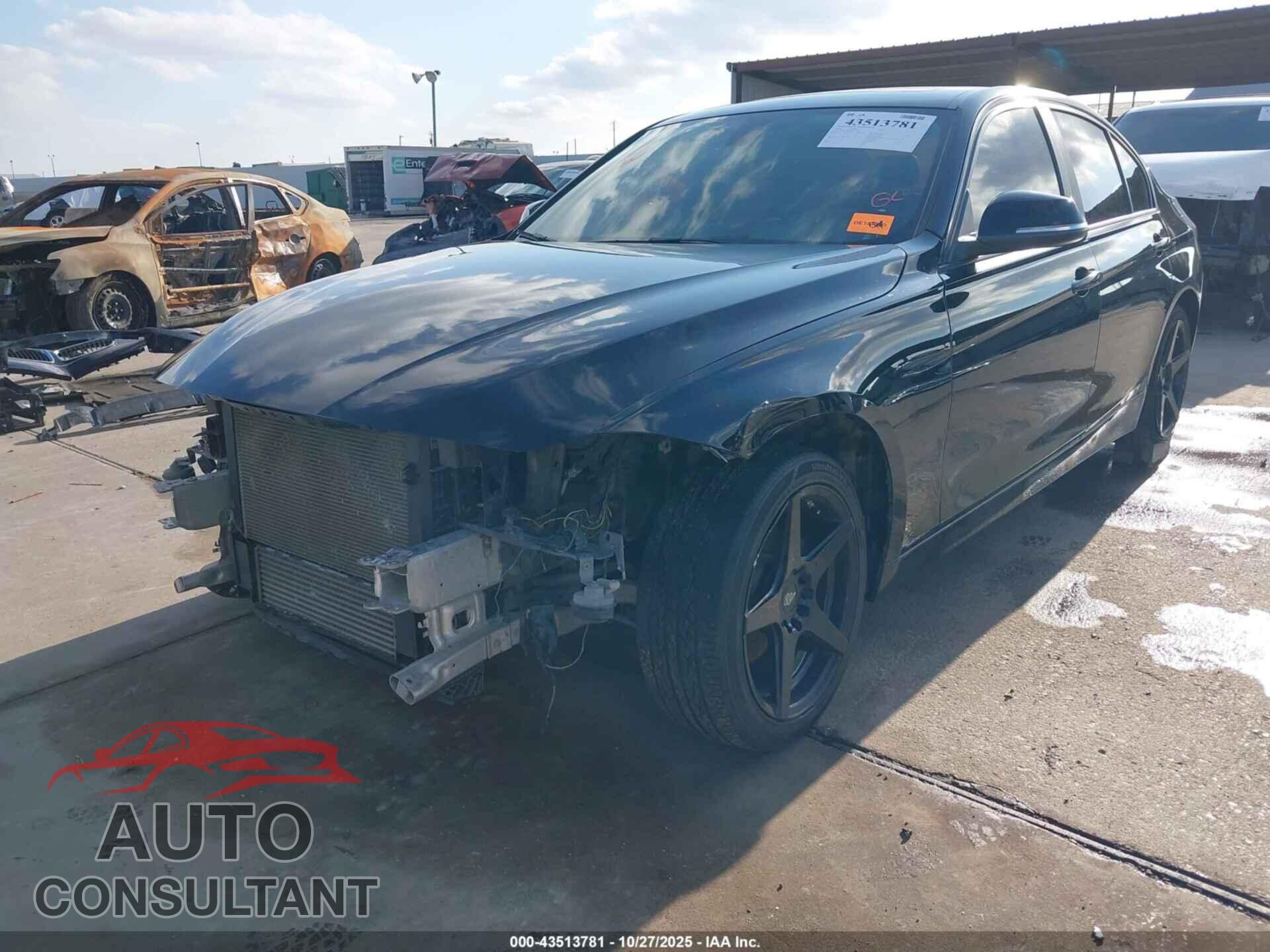 BMW 320I 2016 - WBA8E5G58GNU19128