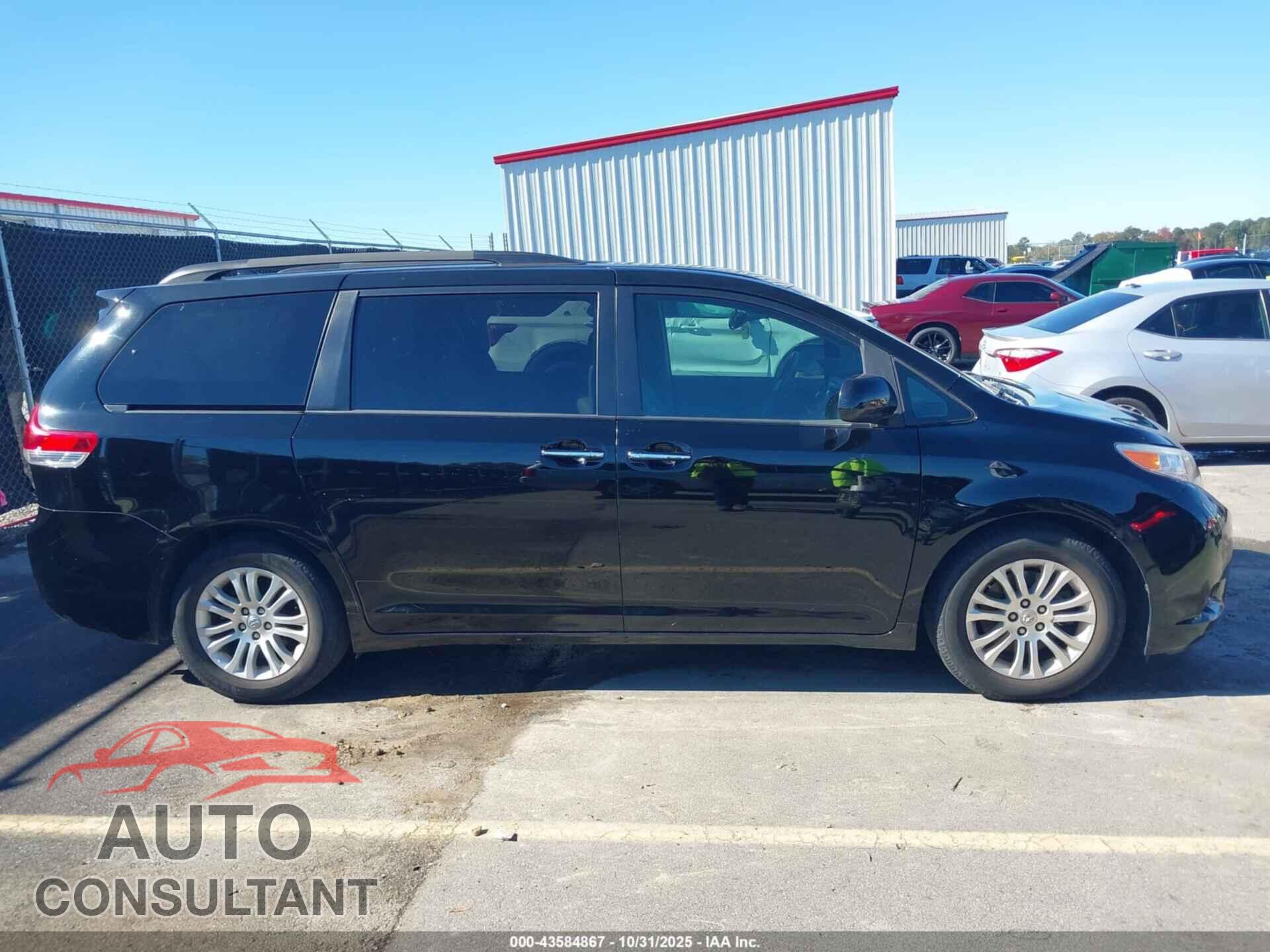 TOYOTA SIENNA 2014 - 5TDYK3DC5ES430677