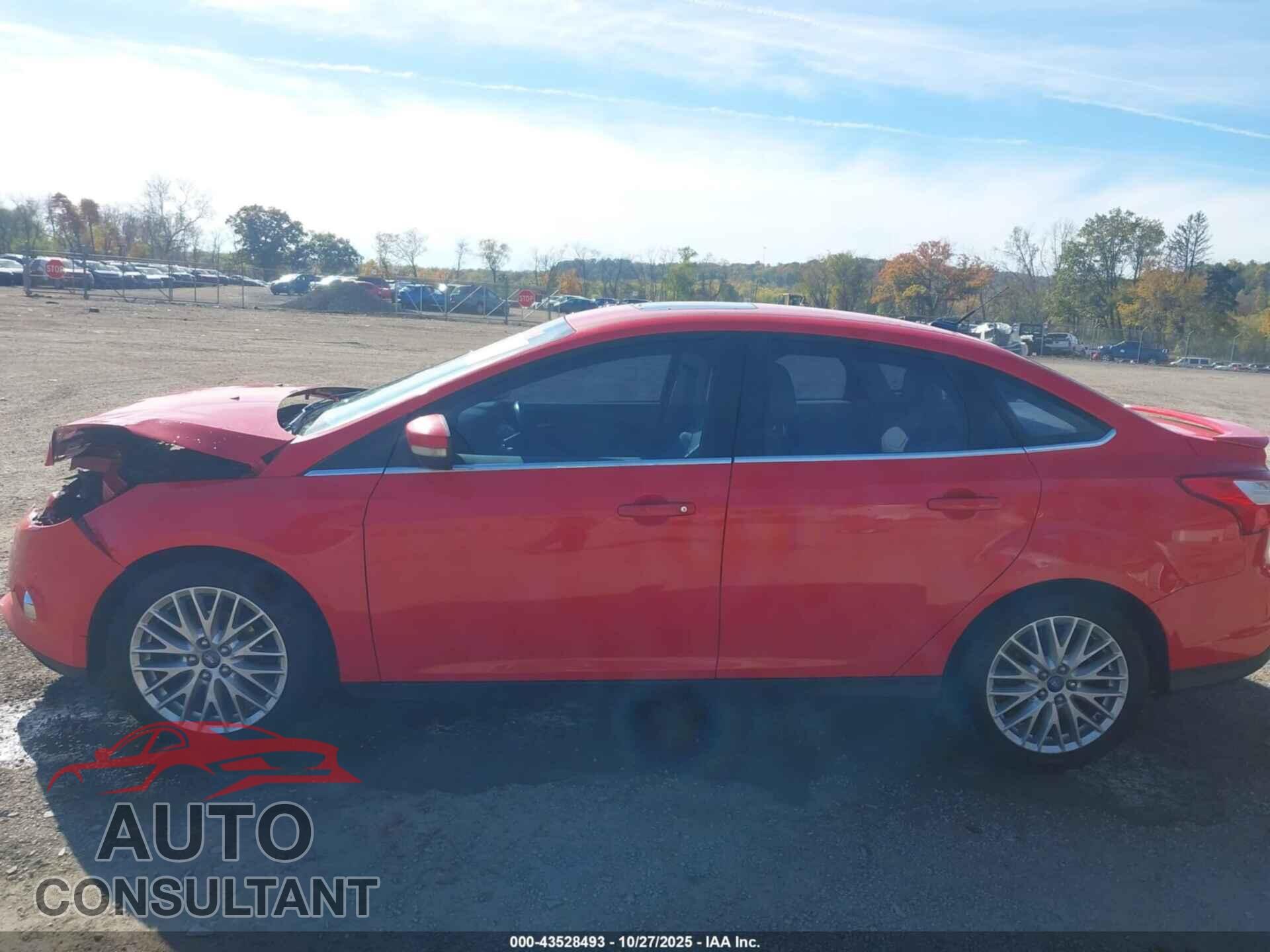 FORD FOCUS 2012 - 1FAHP3H22CL209769