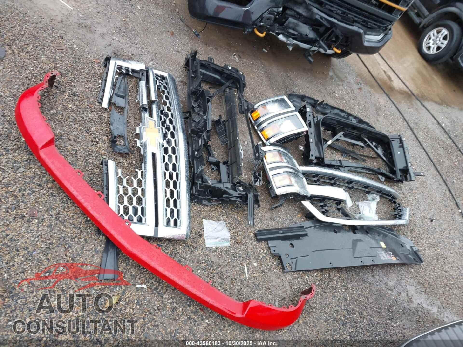 CHEVROLET SILVERADO 1500 2015 - 3GCUKREC0FG306025