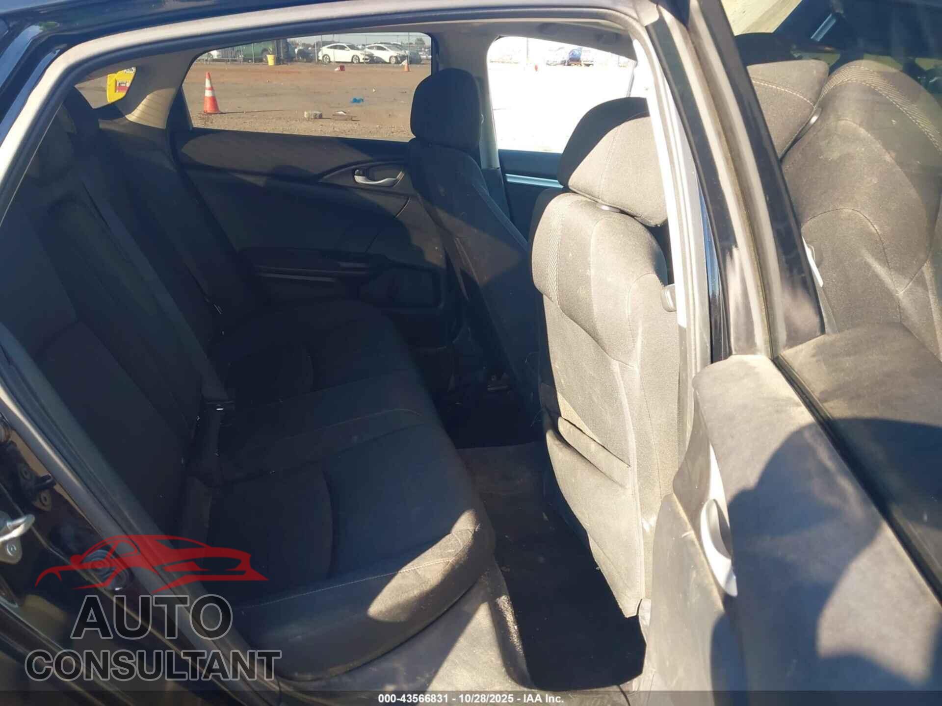 HONDA CIVIC 2016 - 19XFC2F74GE228330