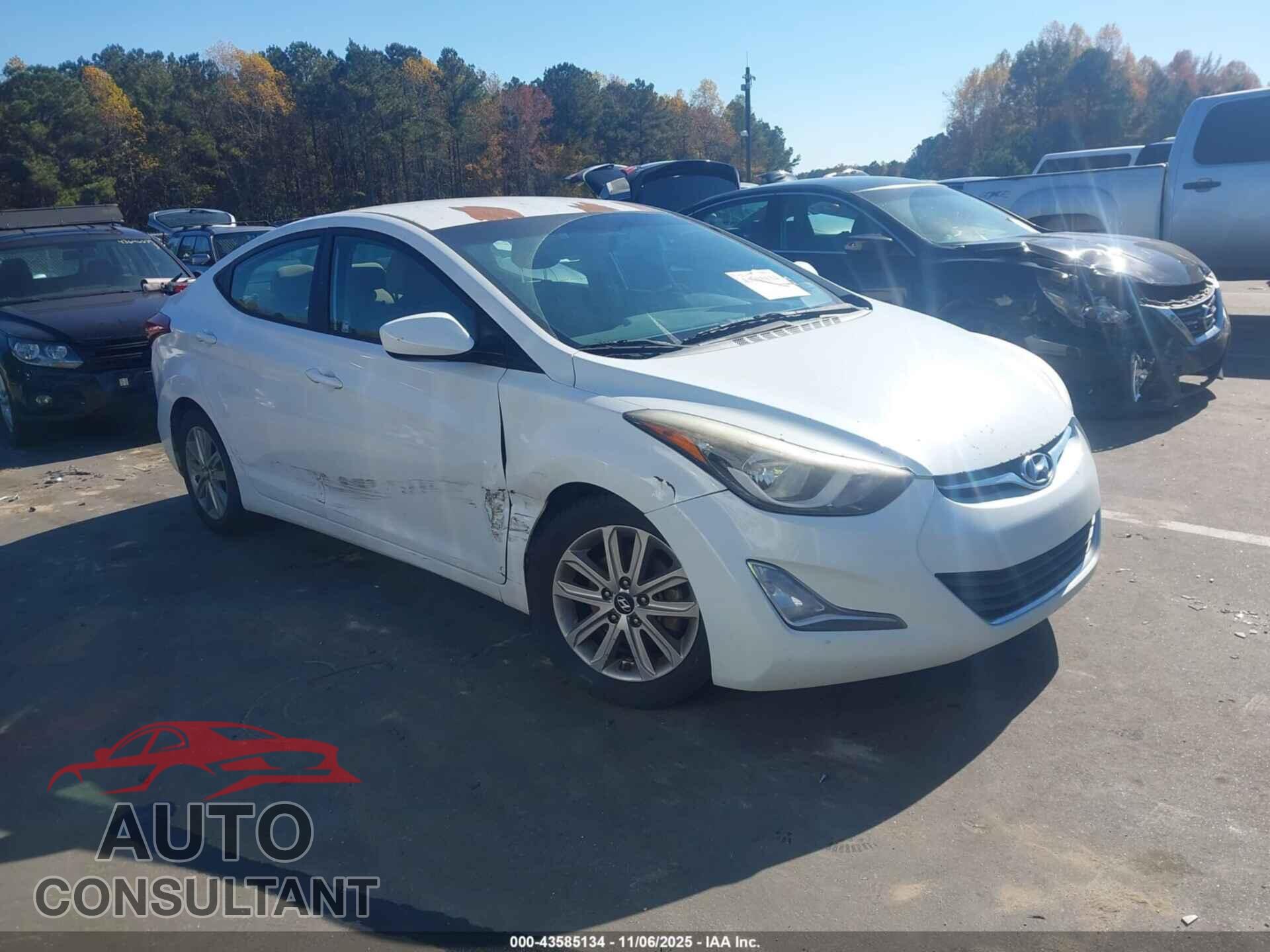 HYUNDAI ELANTRA 2015 - 5NPDH4AE3FH545231