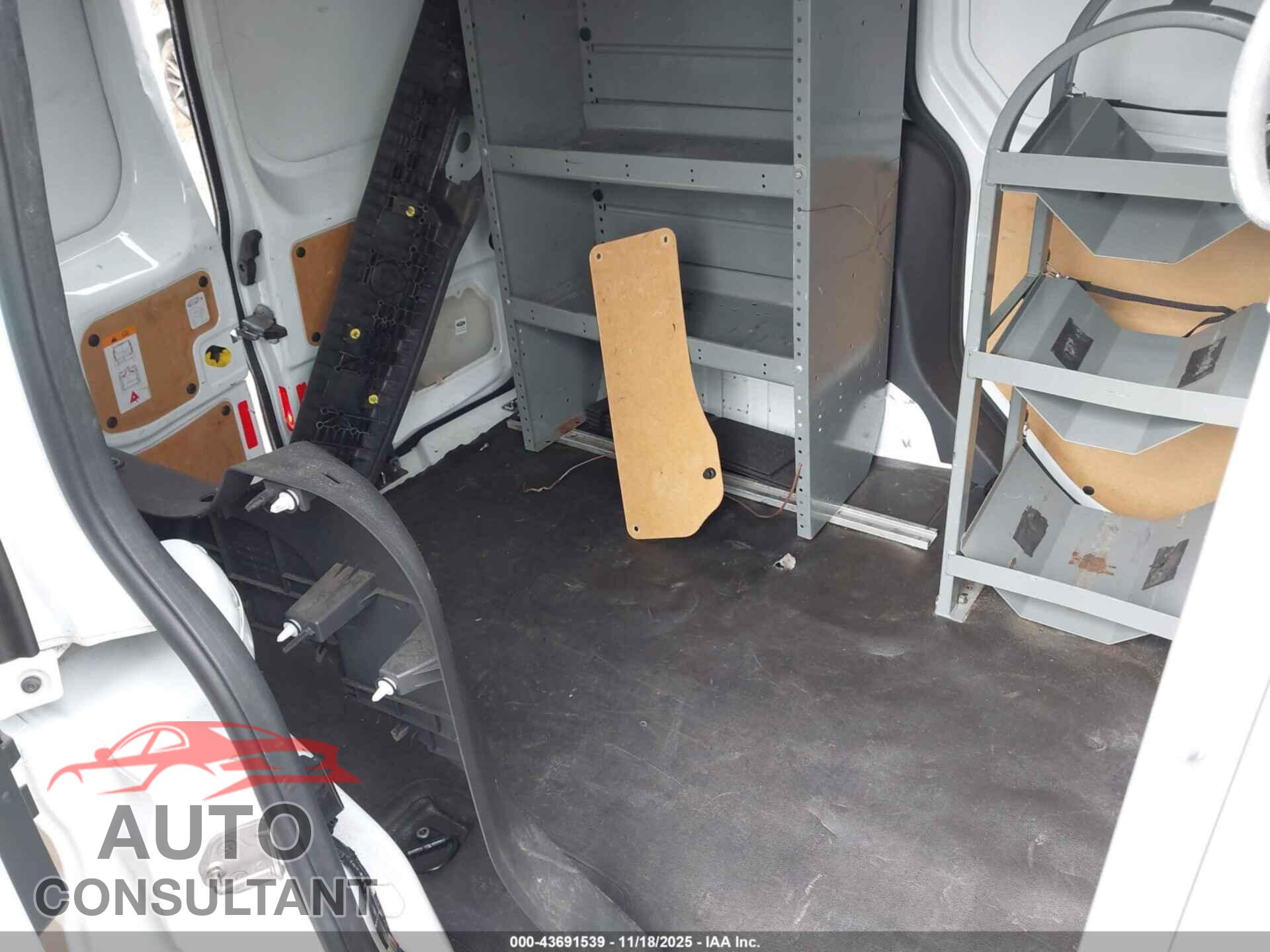 FORD TRANSIT CONNECT 2016 - NM0LS6F78G1282372