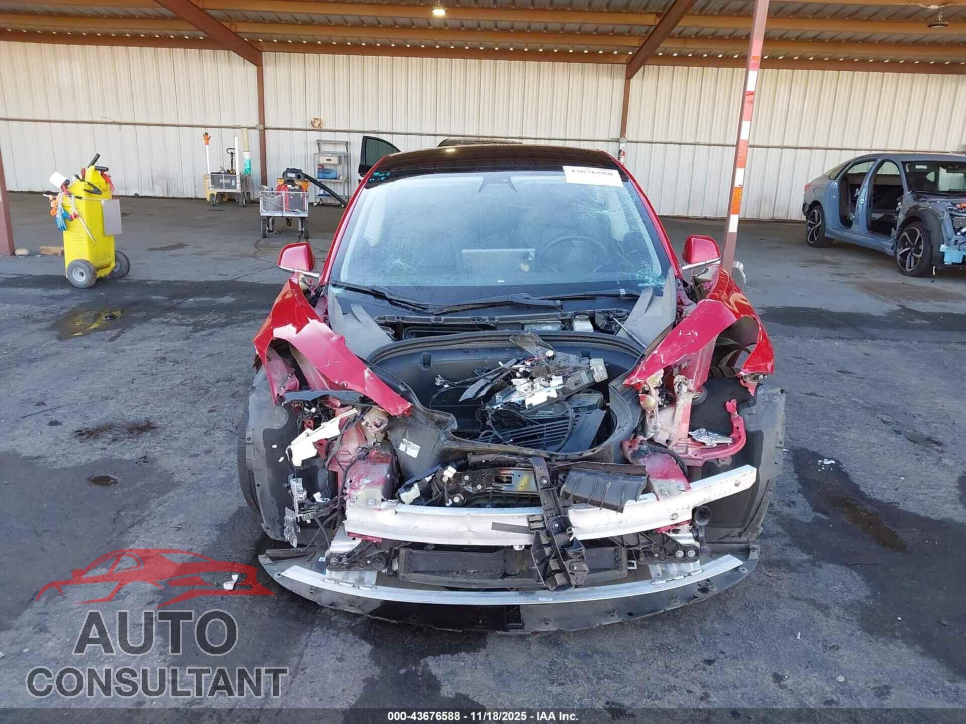 TESLA MODEL 3 2020 - 5YJ3E1EA2LF718774
