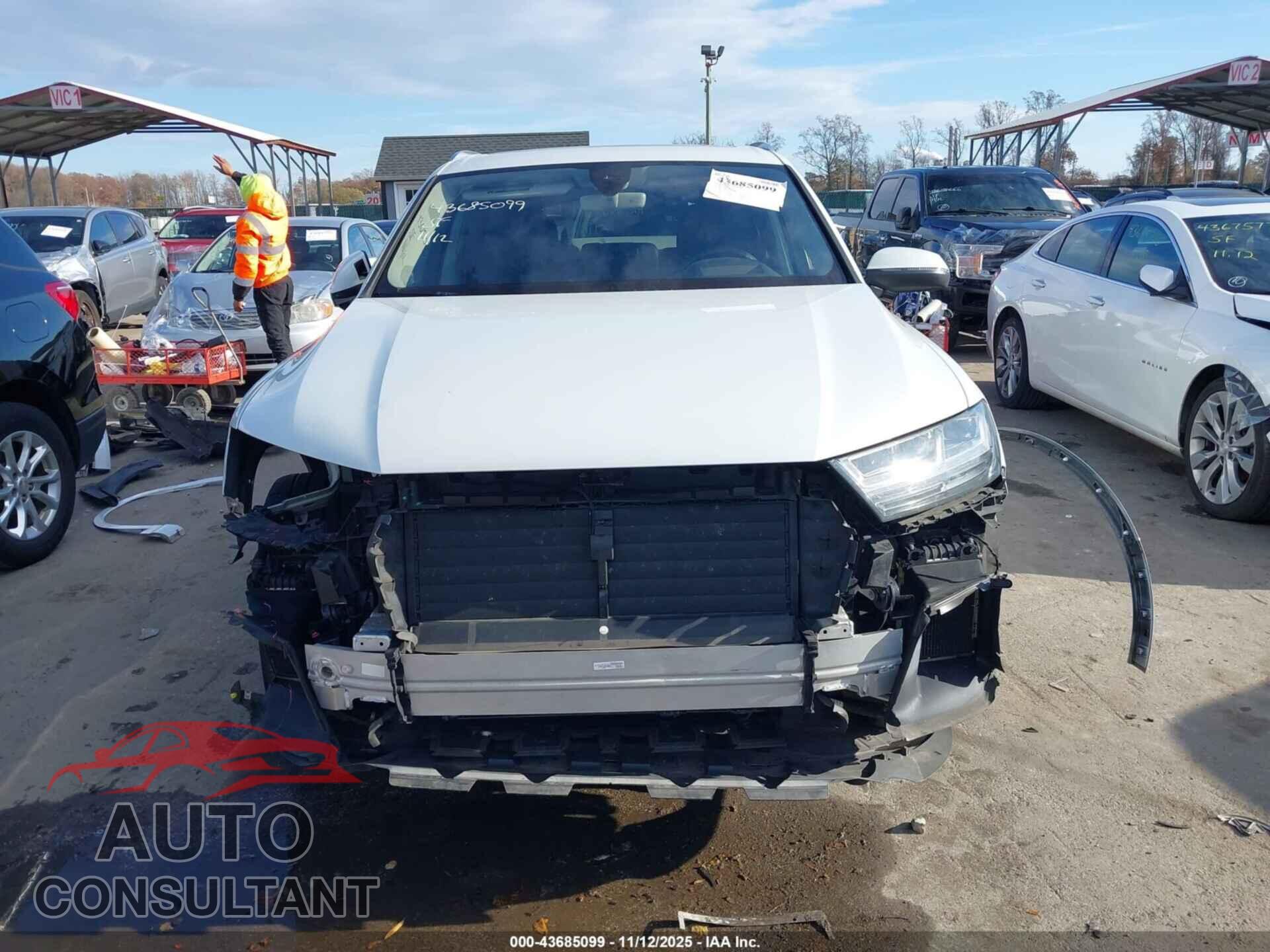 AUDI Q7 2017 - WA1VAAF79HD002924