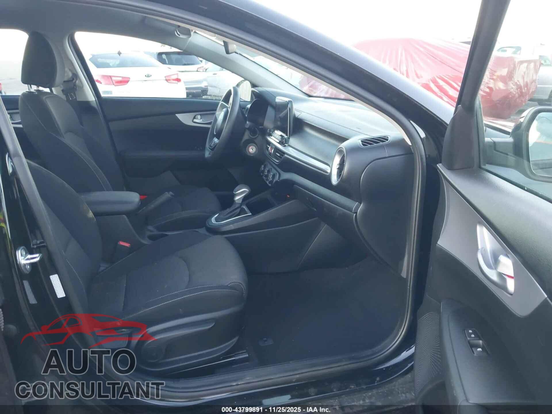 KIA FORTE 2023 - 3KPF24AD8PE671897