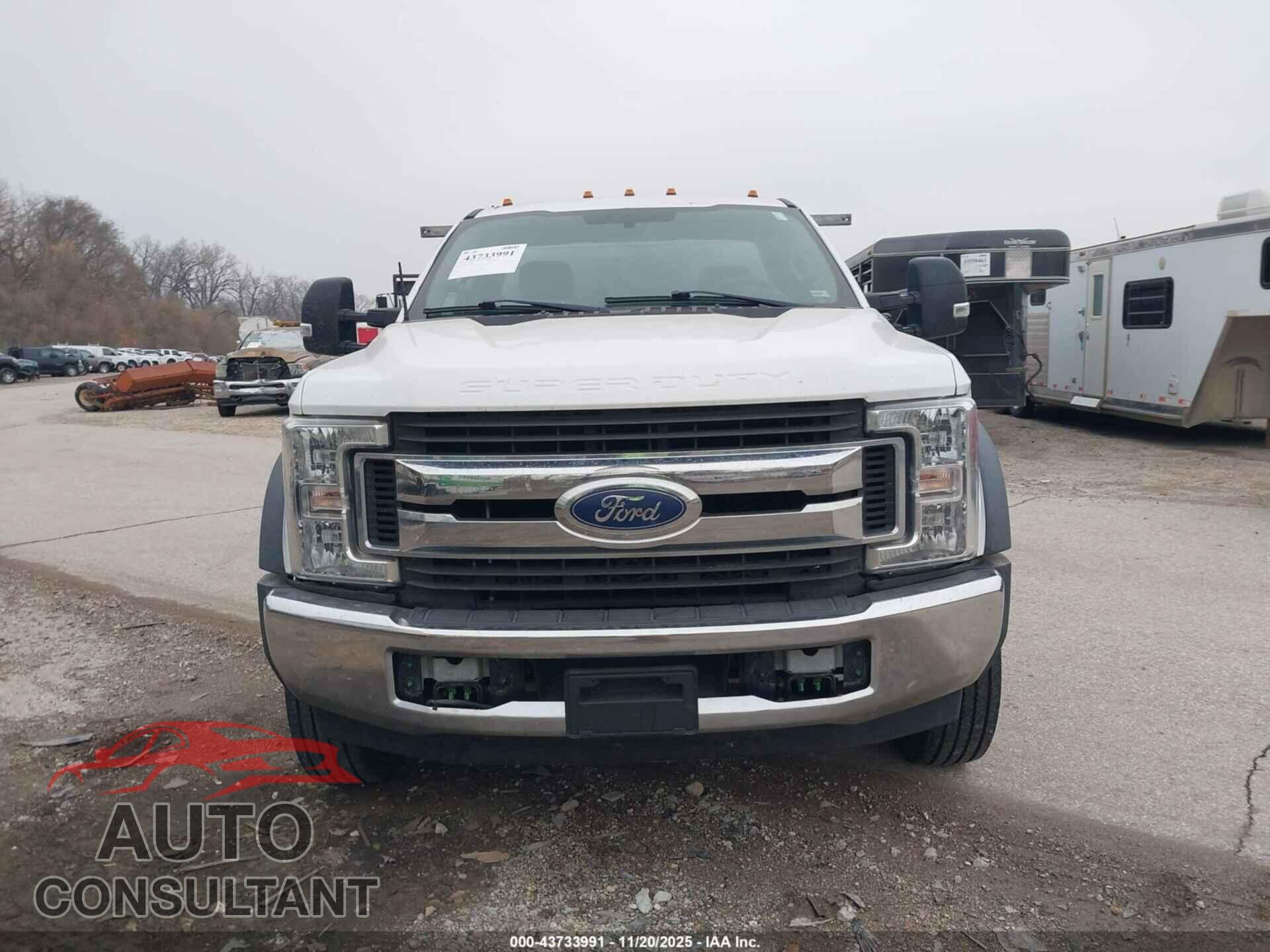 FORD F-550 CHASSIS 2018 - 1FDUF5GY8JEC29504