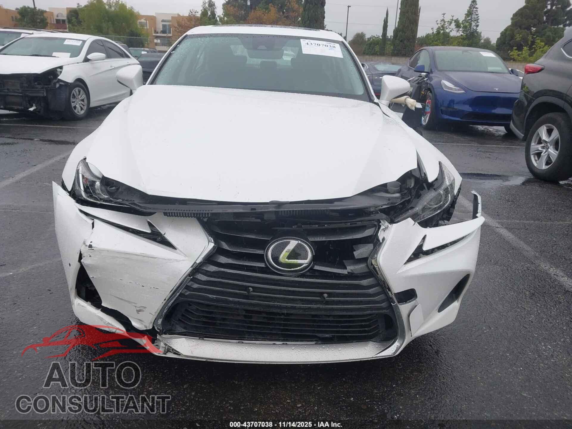 LEXUS IS 200T 2017 - JTHBA1D24H5039971