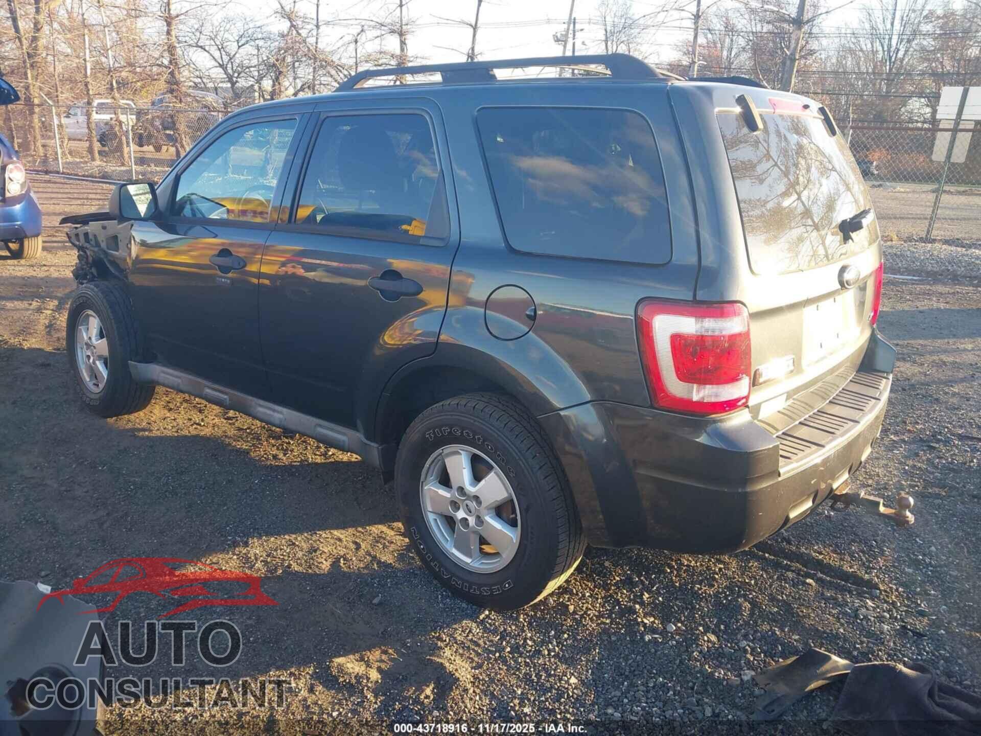 FORD ESCAPE 2009 - 1FMCU93G79KD01070