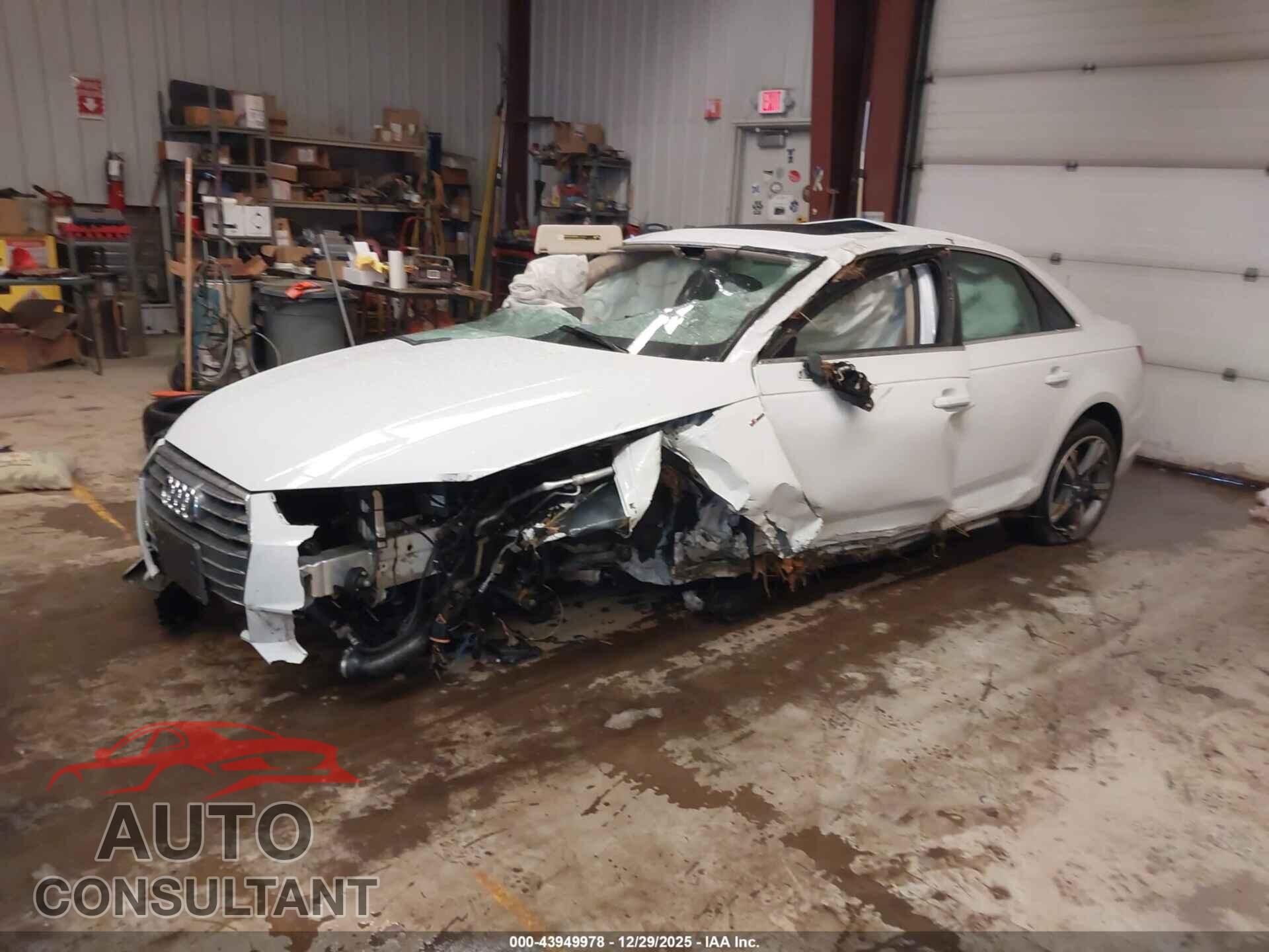 AUDI A4 2017 - WAUENAF45HN009974