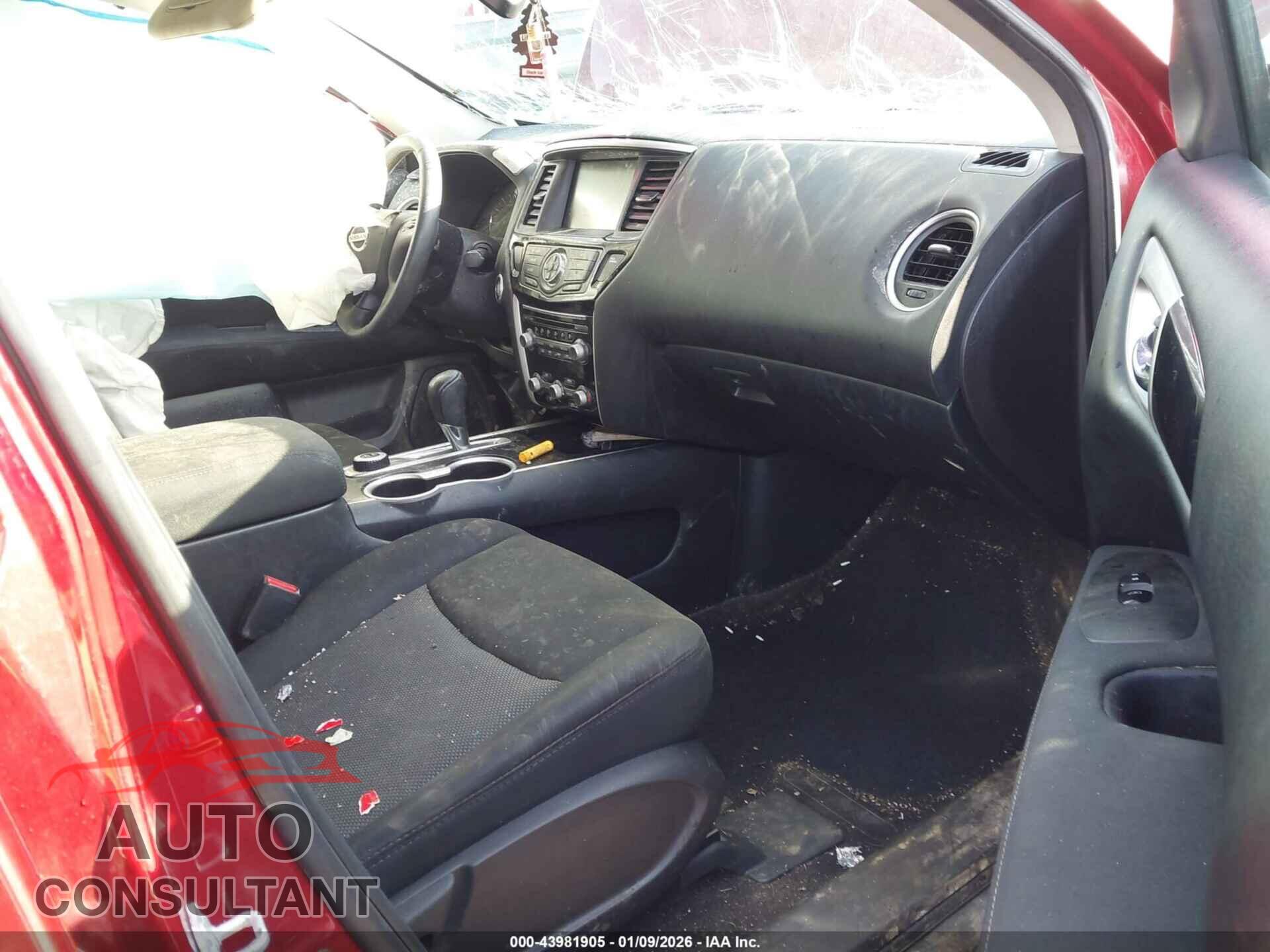 NISSAN PATHFINDER 2017 - 5N1DR2MM2HC651863
