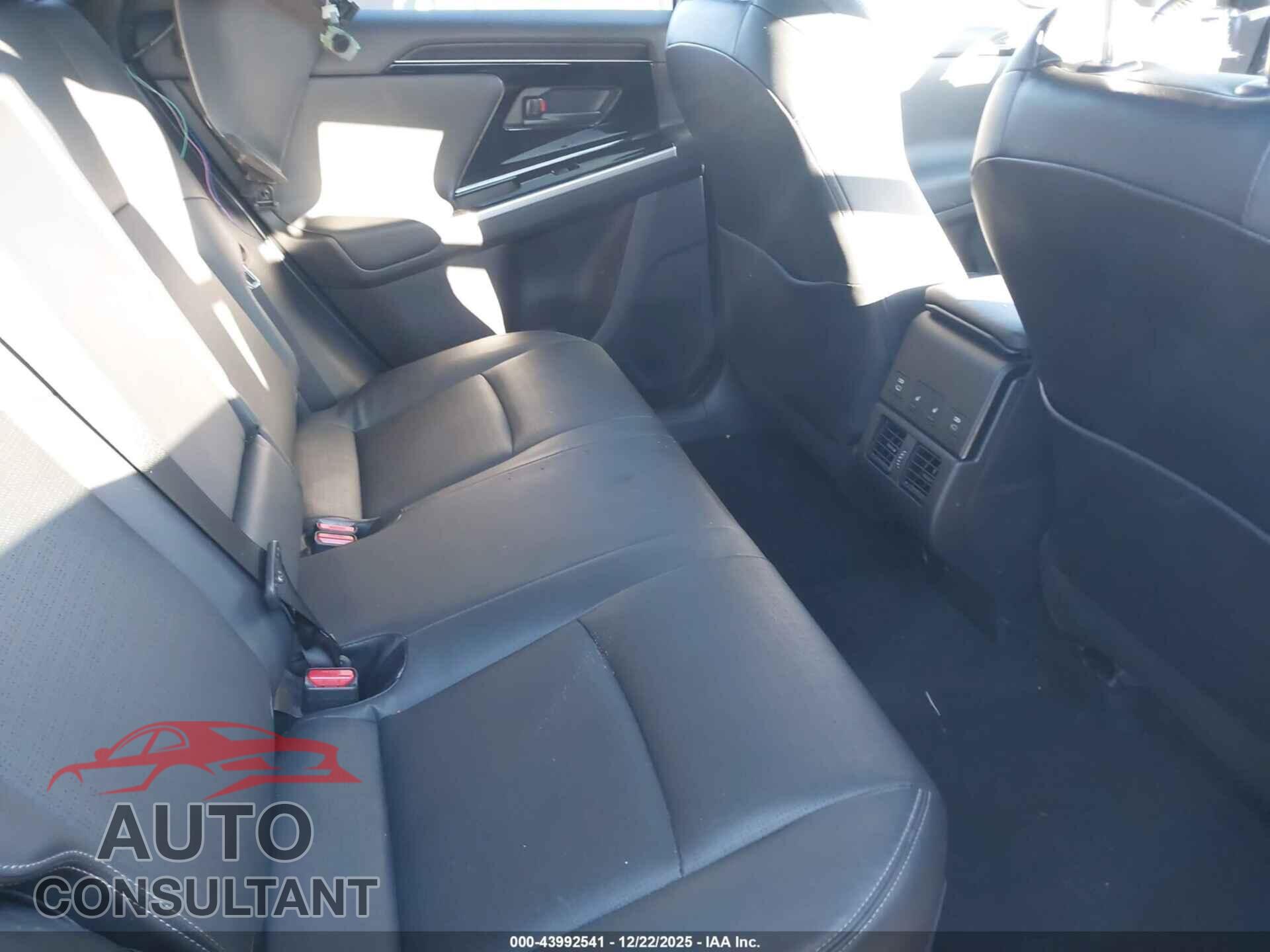 SUBARU SOLTERRA 2024 - JTMABABA2RA048441