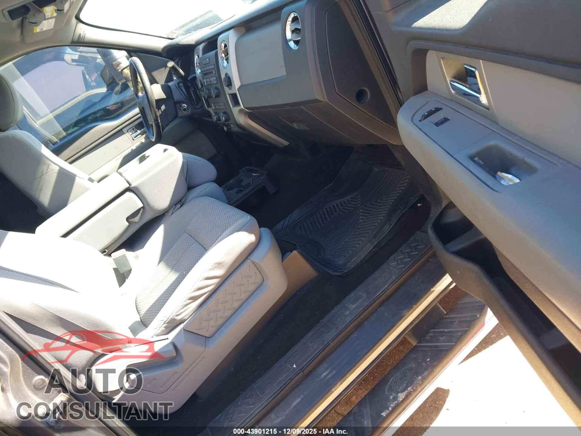 FORD F-150 2011 - 1FTFW1CT4BFB55493