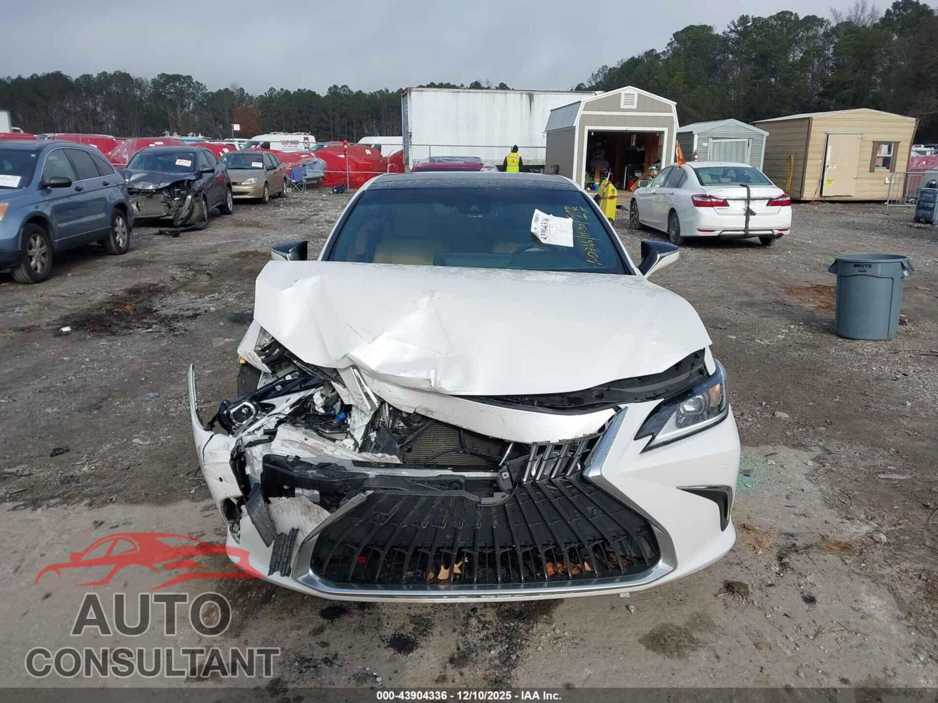 LEXUS ES 350 2022 - 58ADZ1B11NU120266