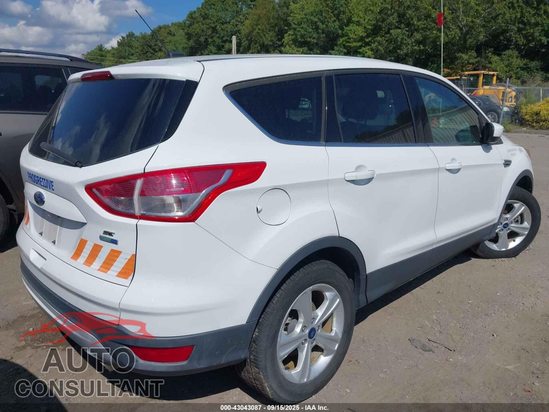 FORD ESCAPE 2016 - 1FMCU9GX2GUA69943