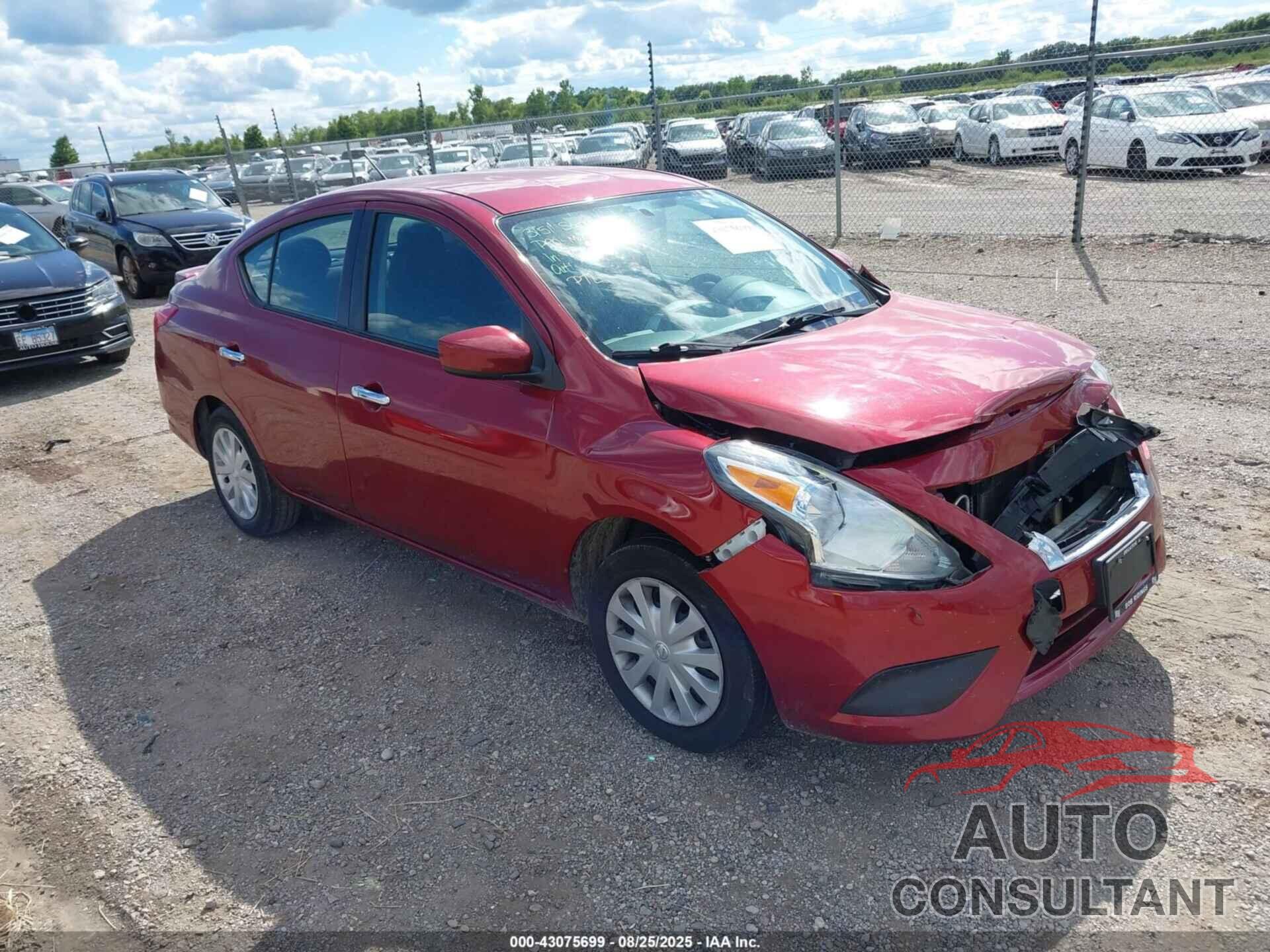 NISSAN VERSA 2019 - 3N1CN7AP8KL841902