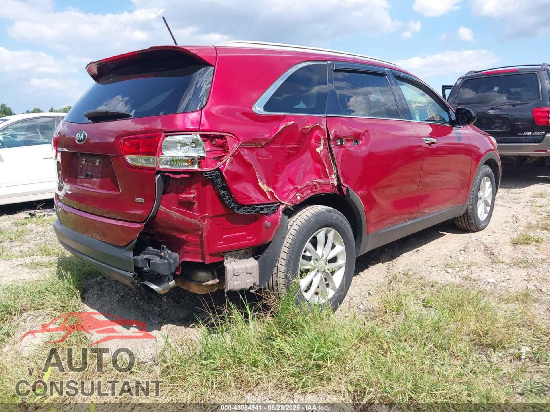 KIA SORENTO 2017 - 5XYPG4A36HG236278