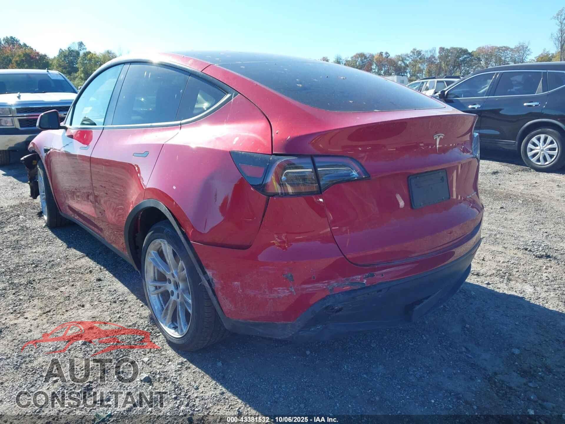 TESLA MODEL Y 2023 - 7SAYGAEE2PF770000