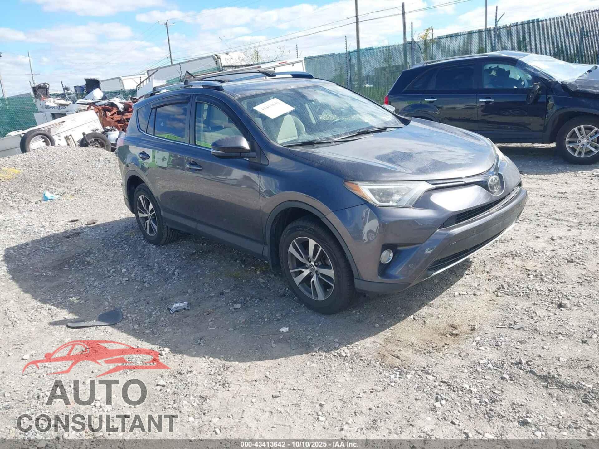 TOYOTA RAV4 2016 - JTMRFREV0GJ064249