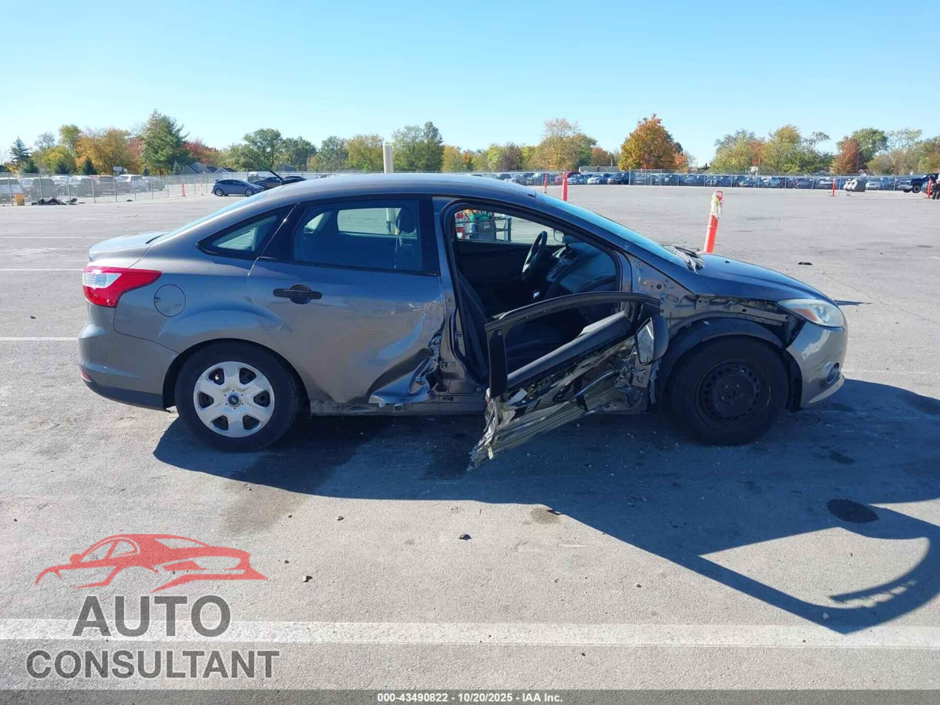 FORD FOCUS 2014 - 1FADP3E29EL223089