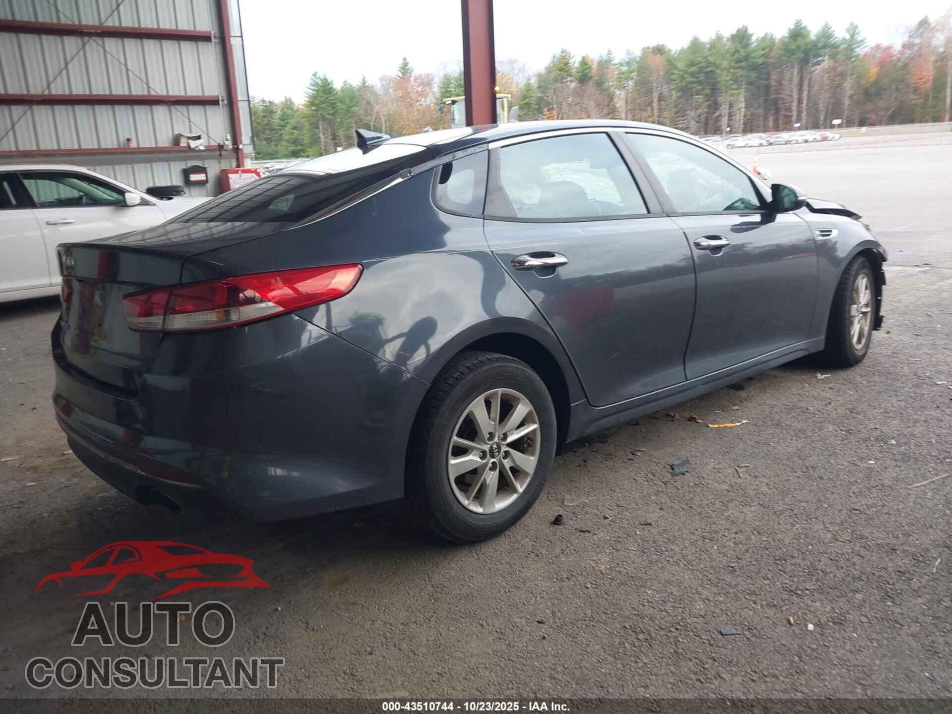 KIA OPTIMA 2016 - KNAGT4L37G5107446