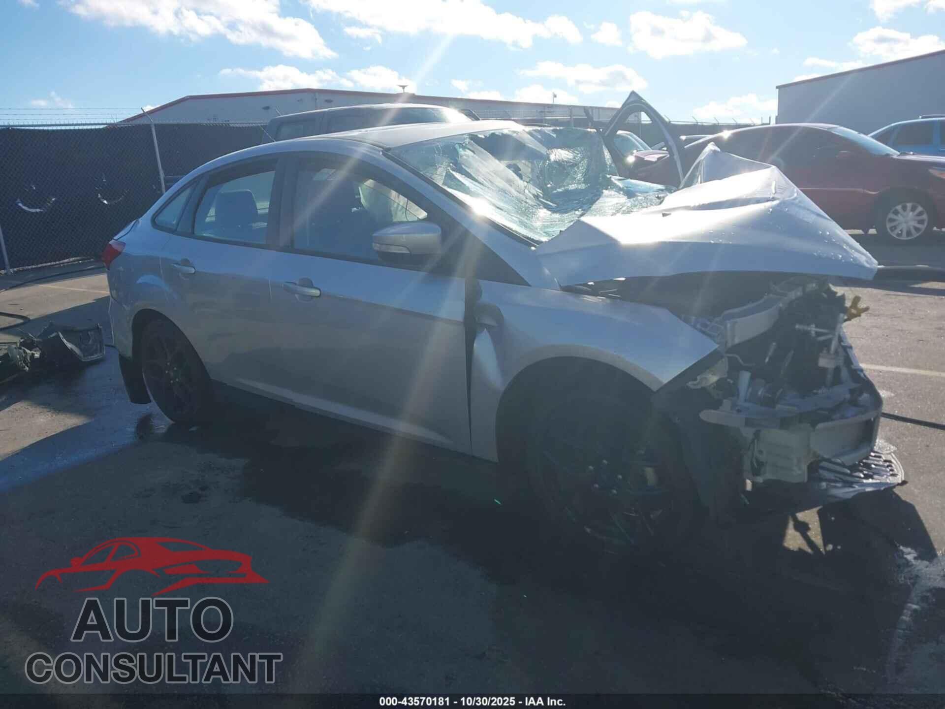 FORD FOCUS 2016 - 1FADP3F28GL299047