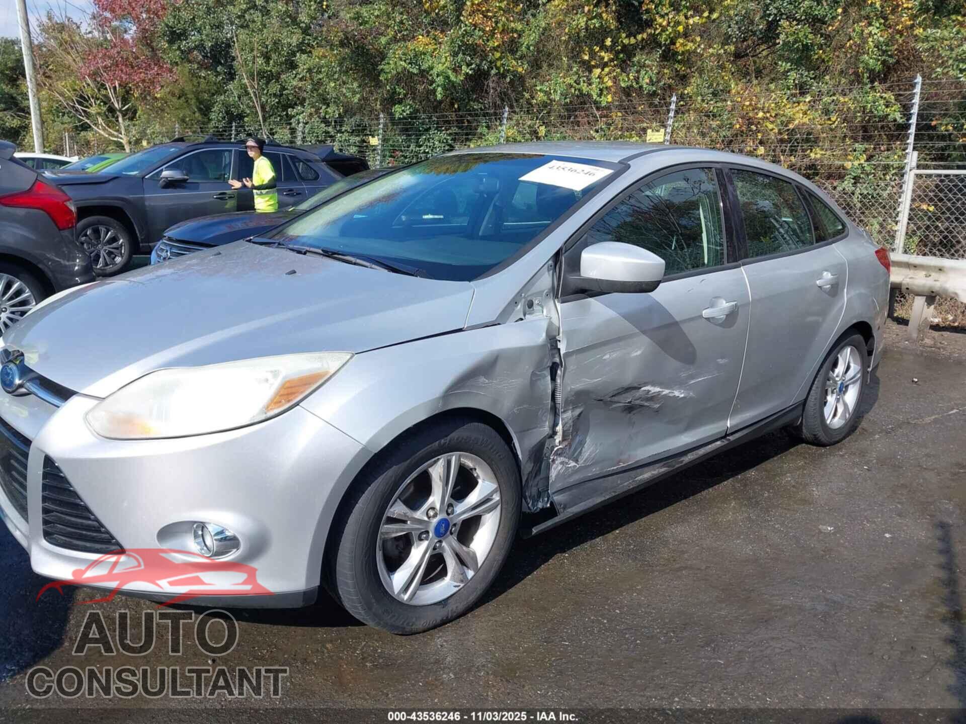 FORD FOCUS 2012 - 1FAHP3F27CL270392