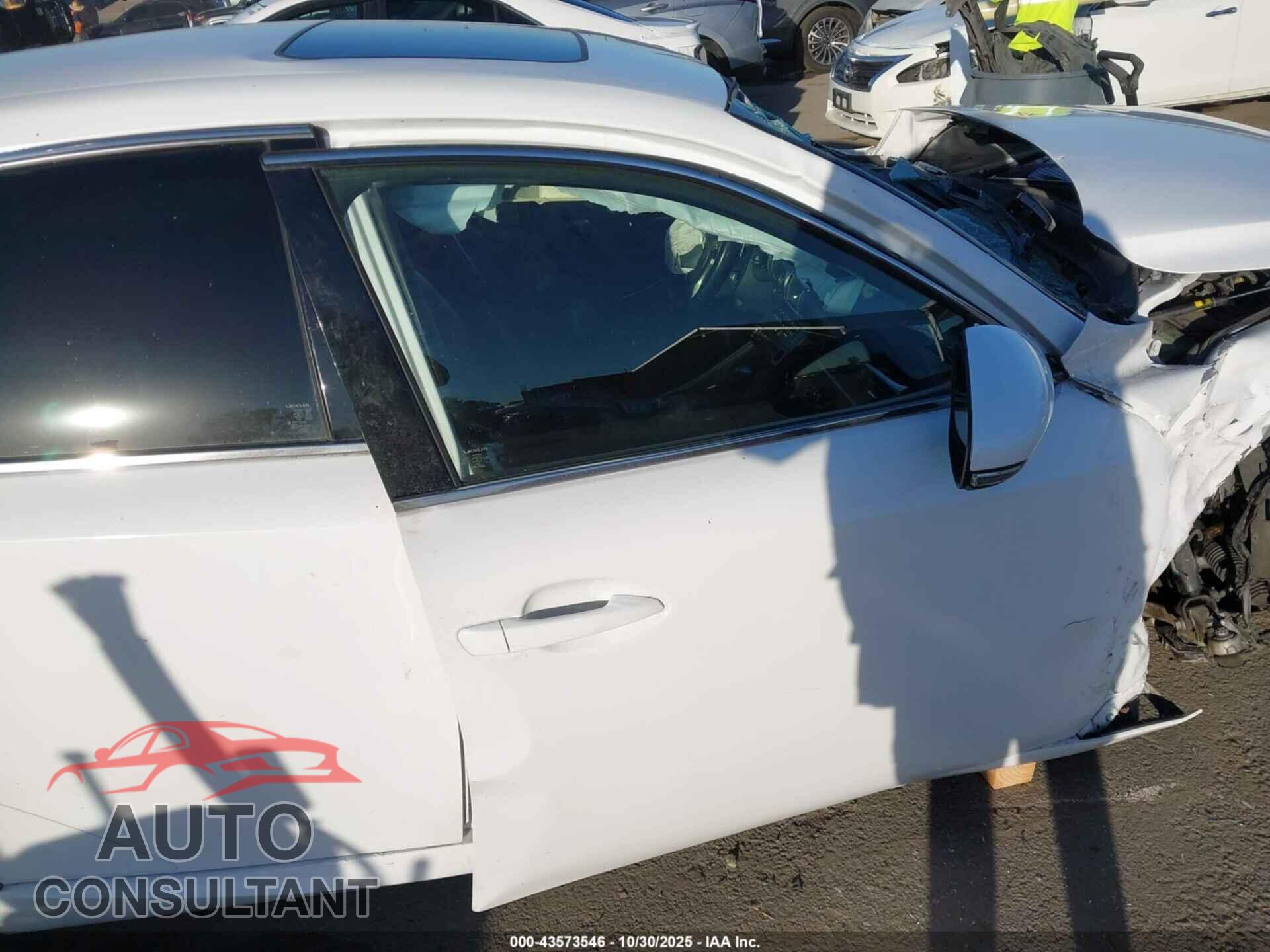 LEXUS IS 300 2018 - JTHBA1D21J5066874