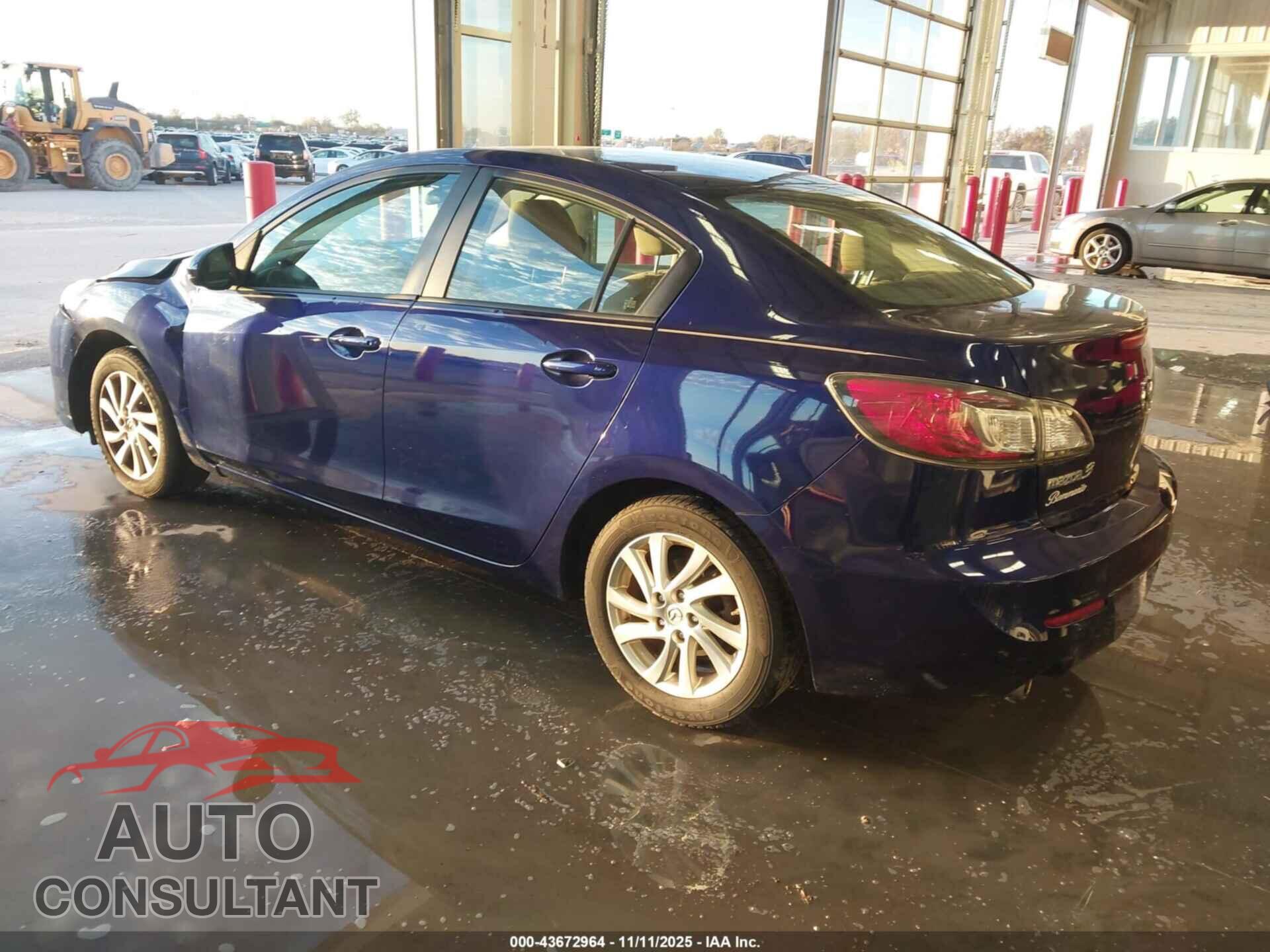 MAZDA MAZDA3 2012 - JM1BL1VF3C1501627