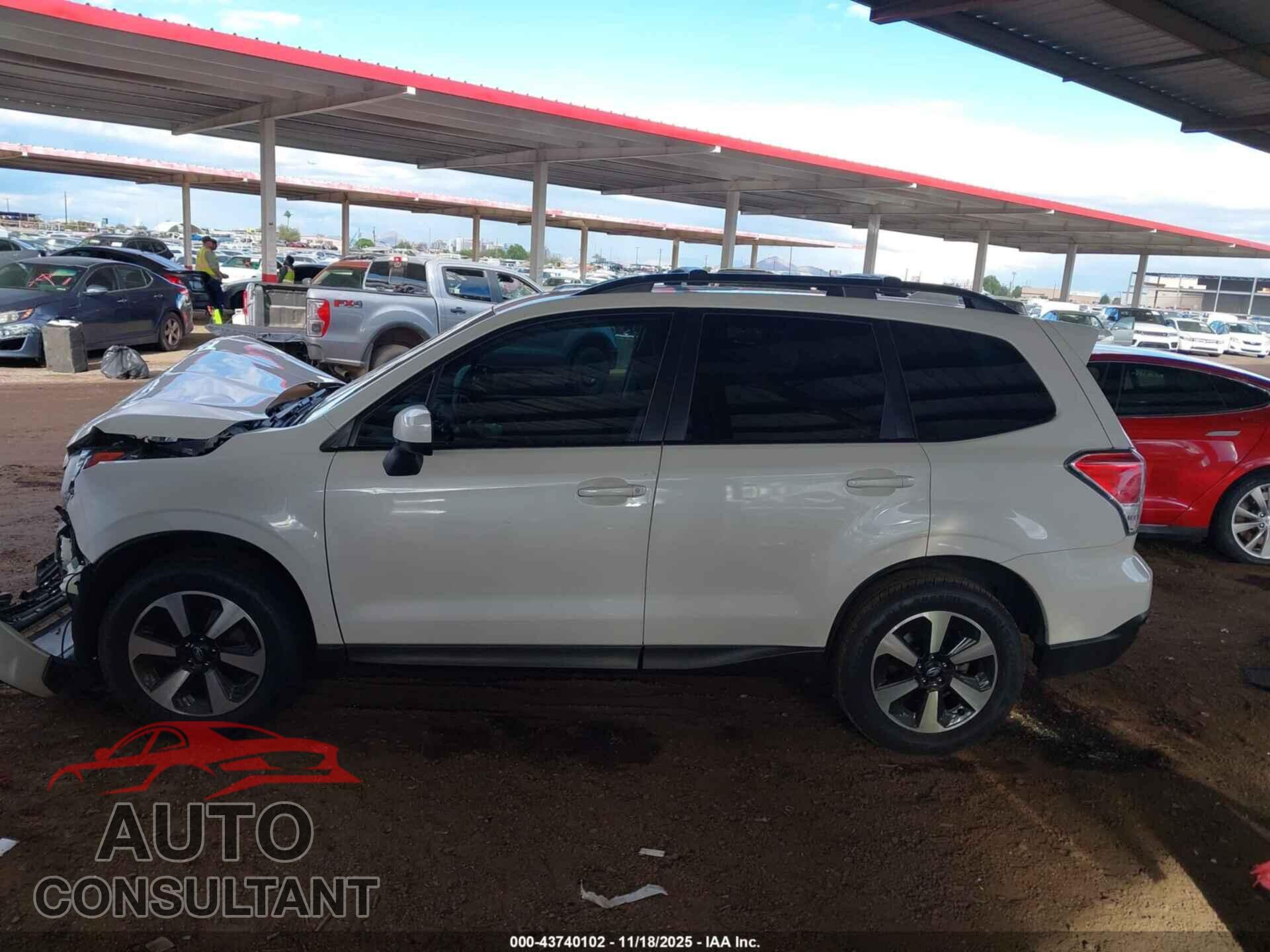 SUBARU FORESTER 2018 - JF2SJAGC0JH584397