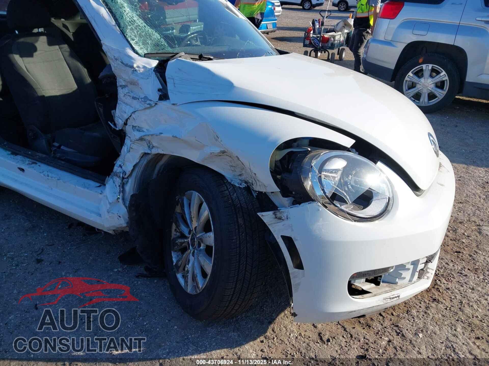 HYUNDAI ELANTRA 2012 - KMHDH4AE9CU290341