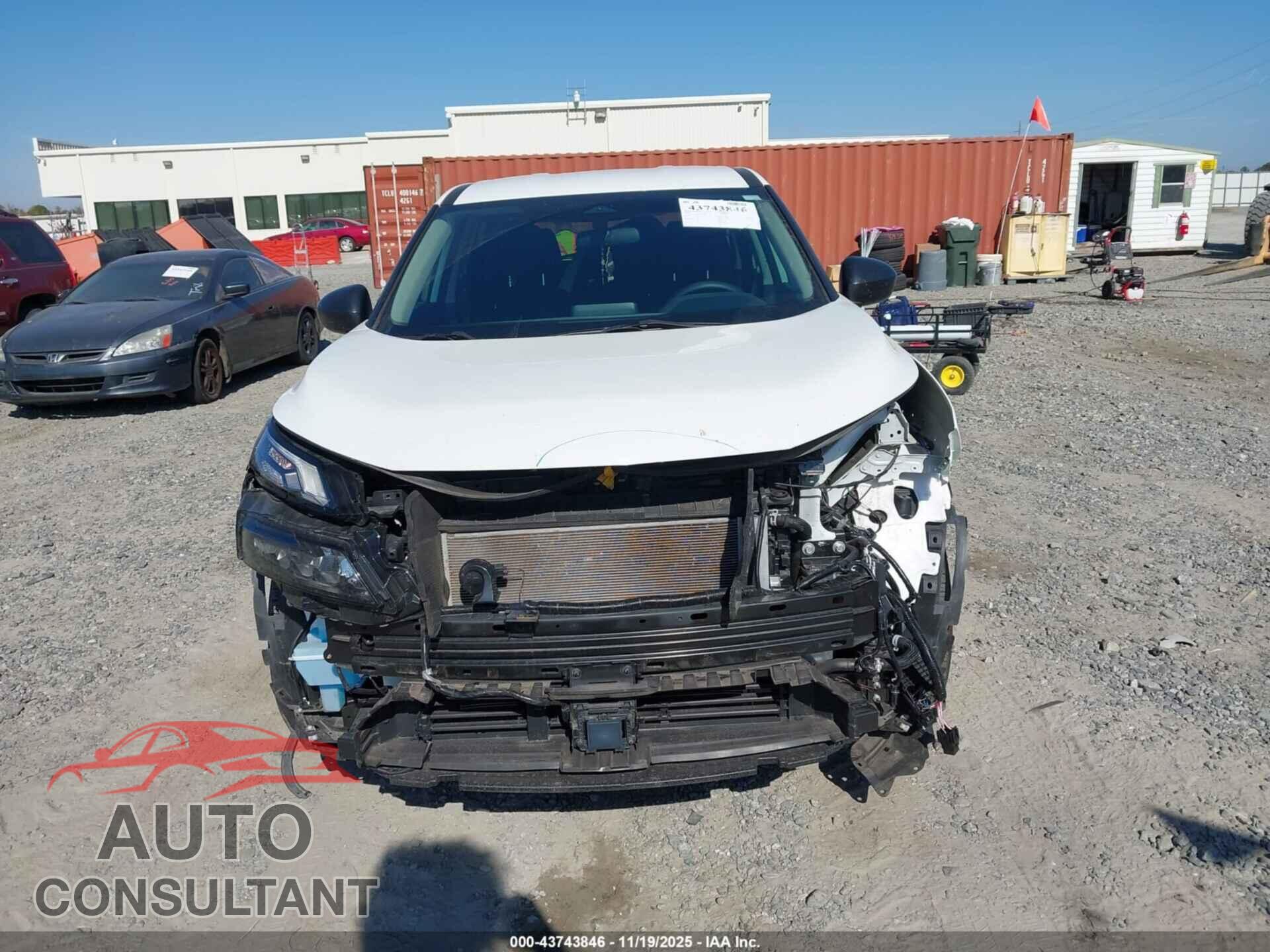 NISSAN ROGUE 2024 - 5N1BT3AA7RC727443