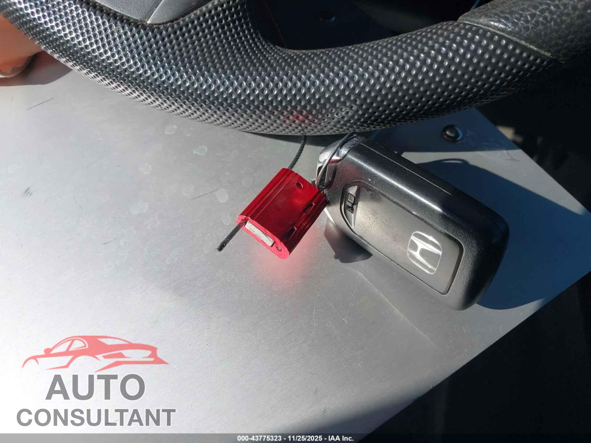 HONDA CIVIC 2017 - SHHFK7H52HU428631