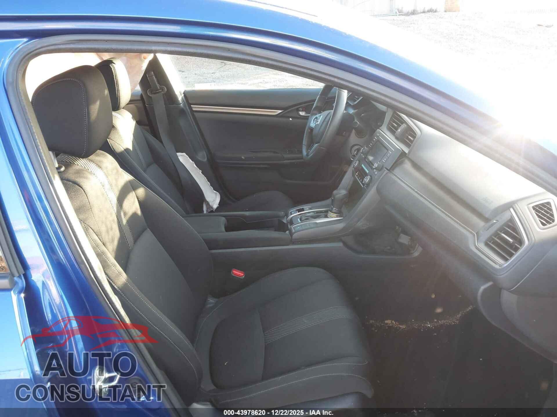 HONDA CIVIC 2019 - SHHFK7H32KU420843