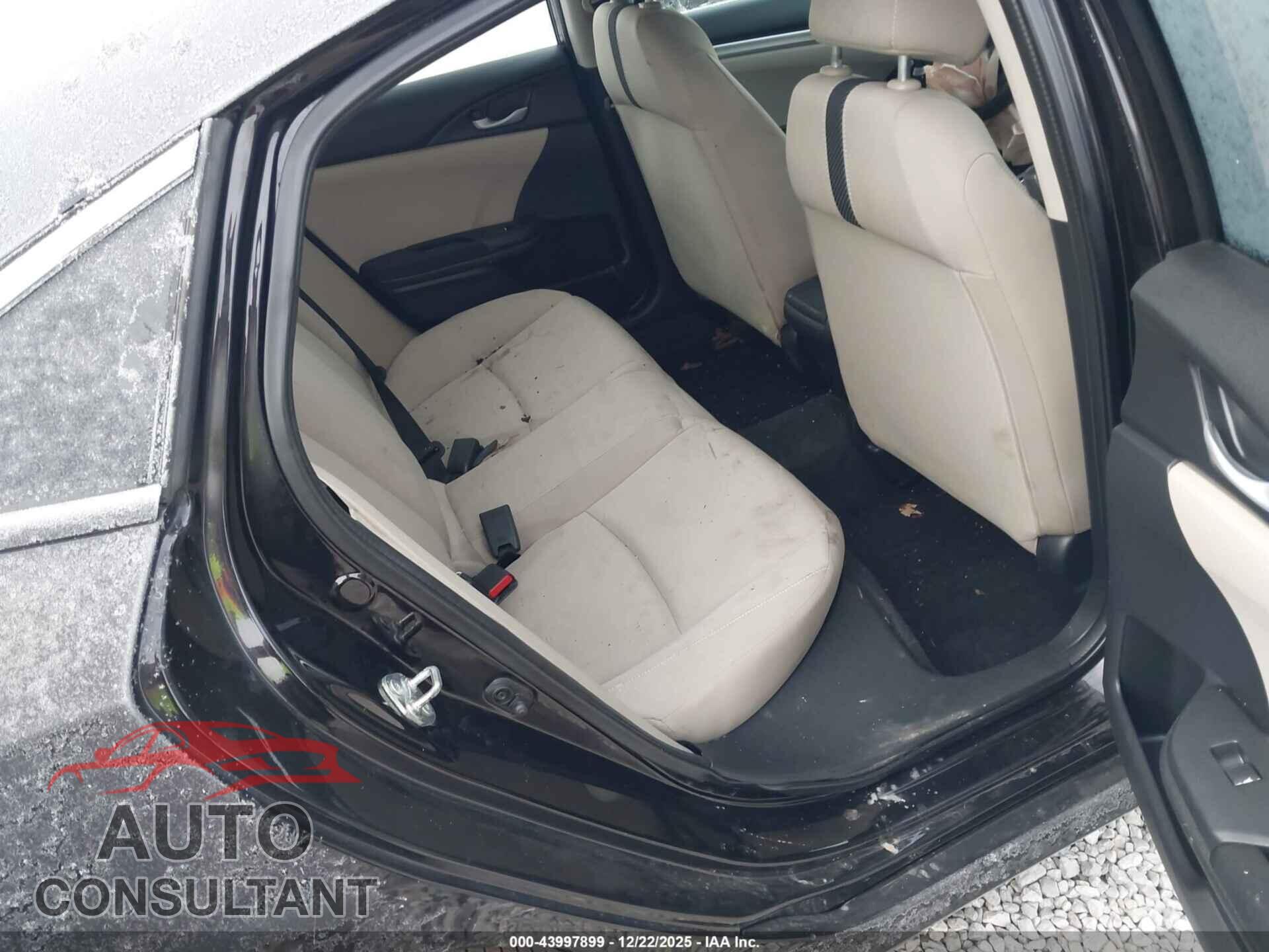 HONDA CIVIC 2017 - 2HGFC2F51HH554110