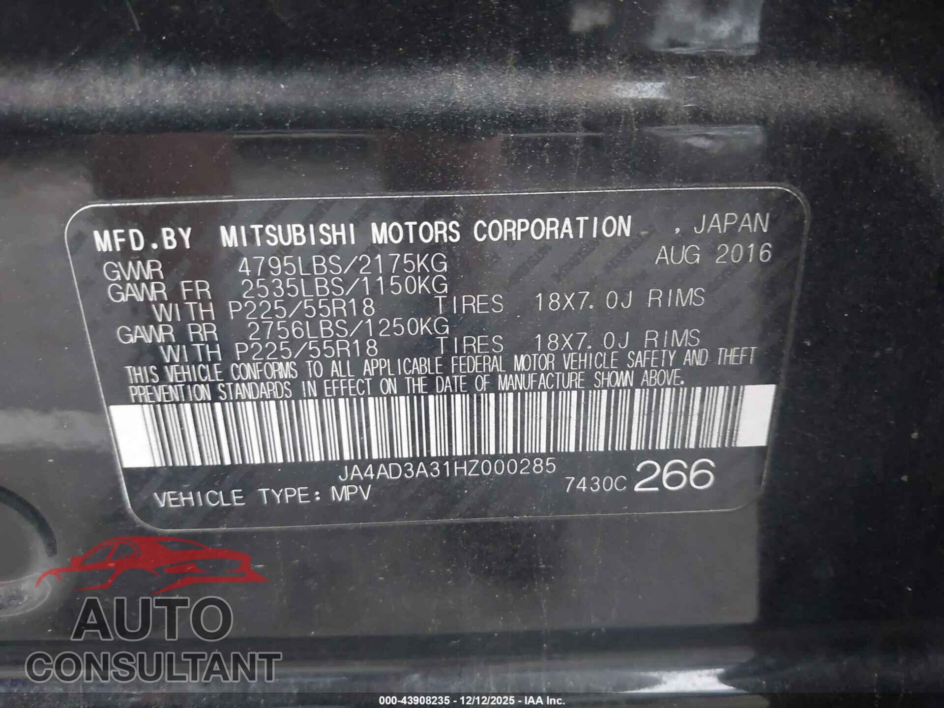 MITSUBISHI OUTLANDER 2017 - JA4AD3A31HZ000285