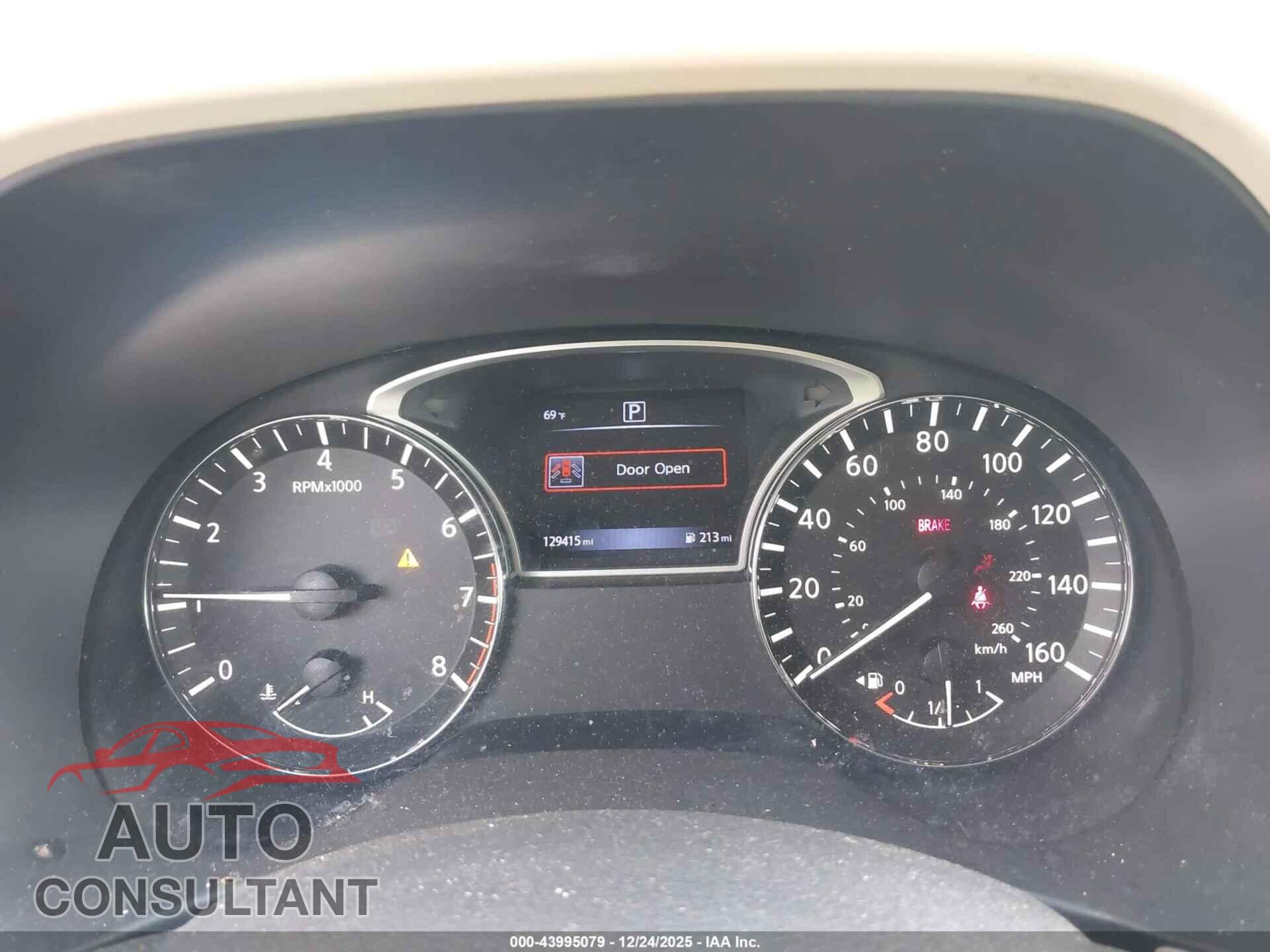NISSAN PATHFINDER 2017 - 5N1DR2MN9HC635801