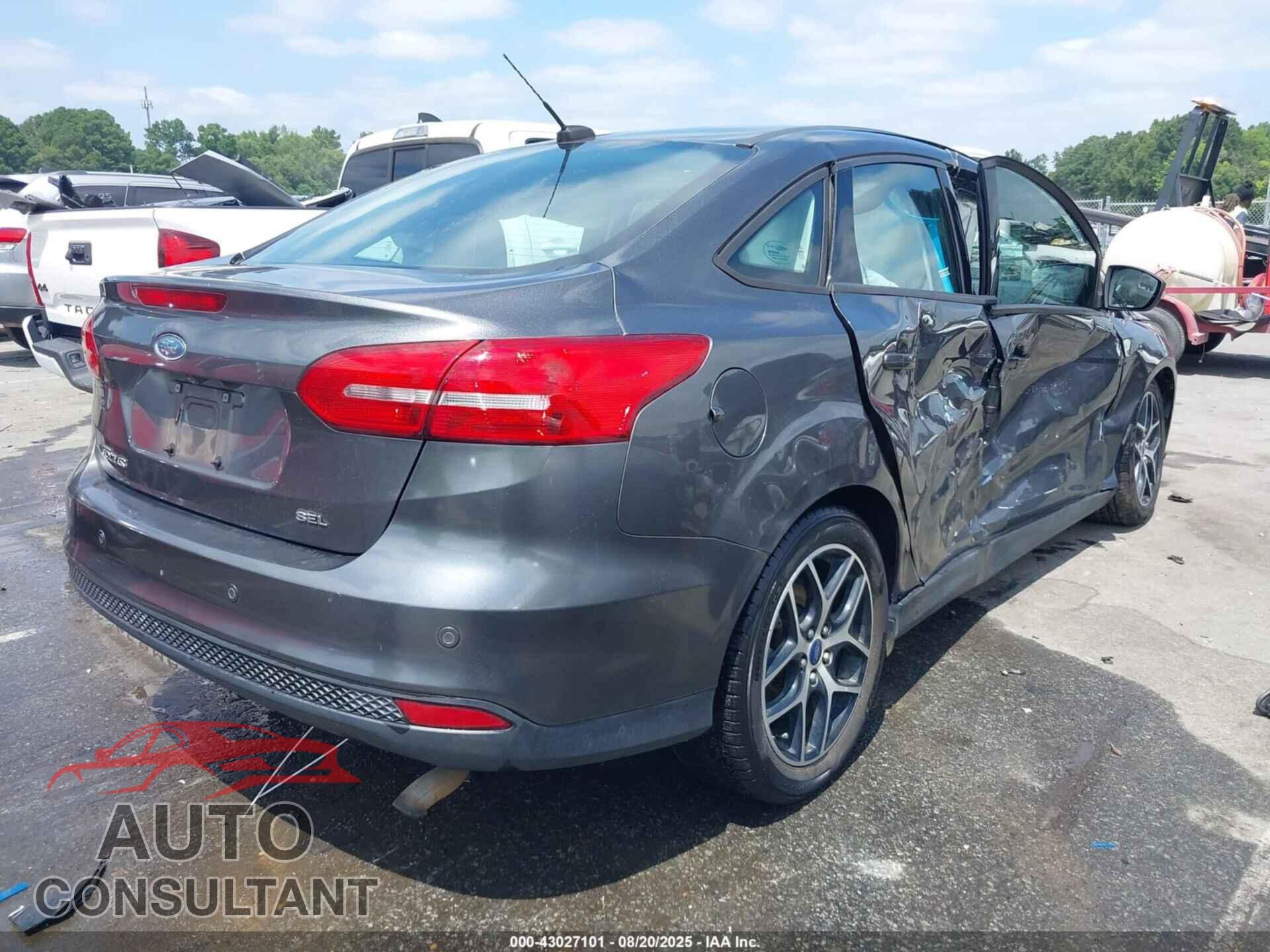FORD FOCUS 2018 - 1FADP3H24JL264994