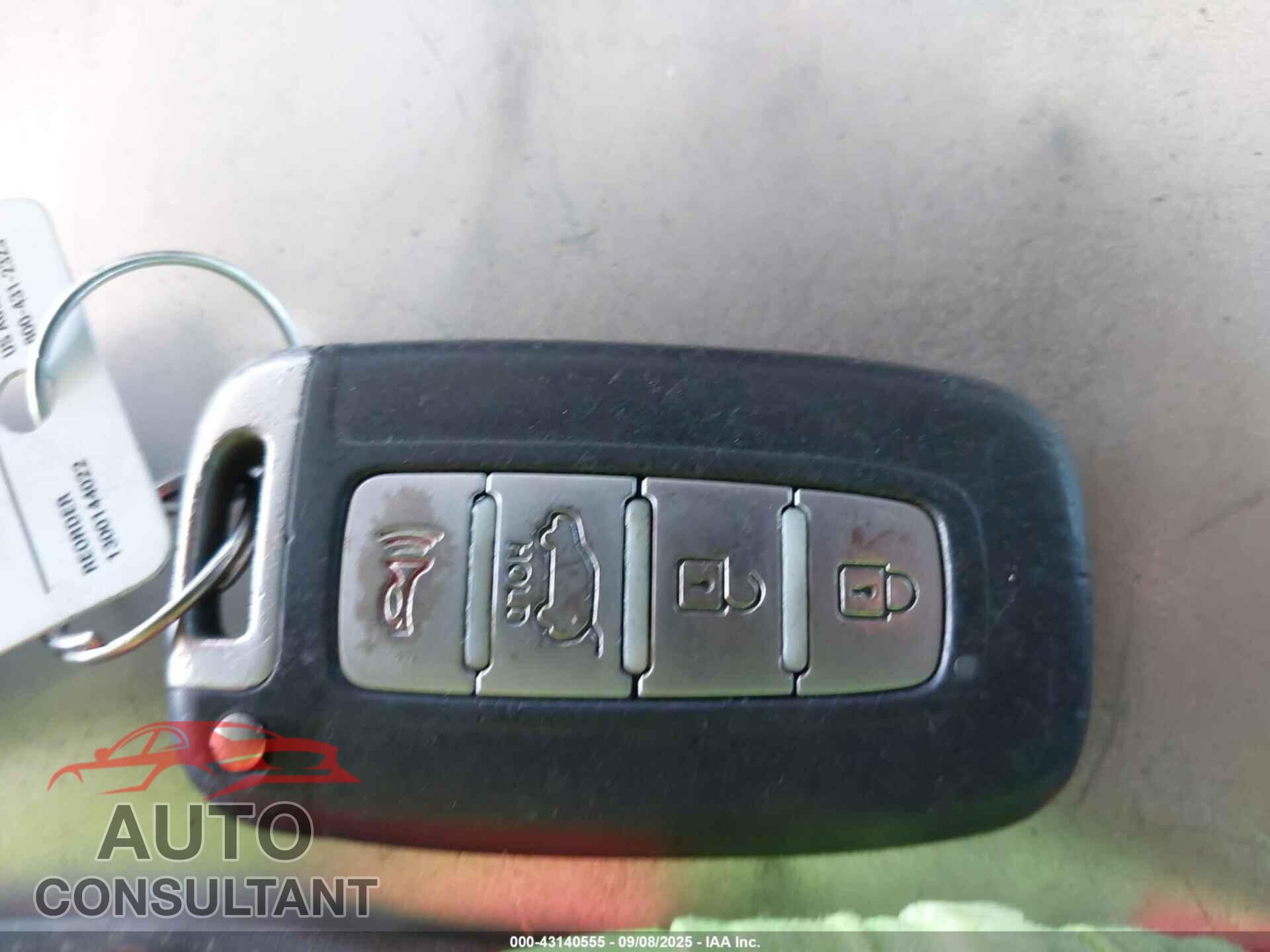 KIA SORENTO 2012 - 5XYKUDA28CG300937