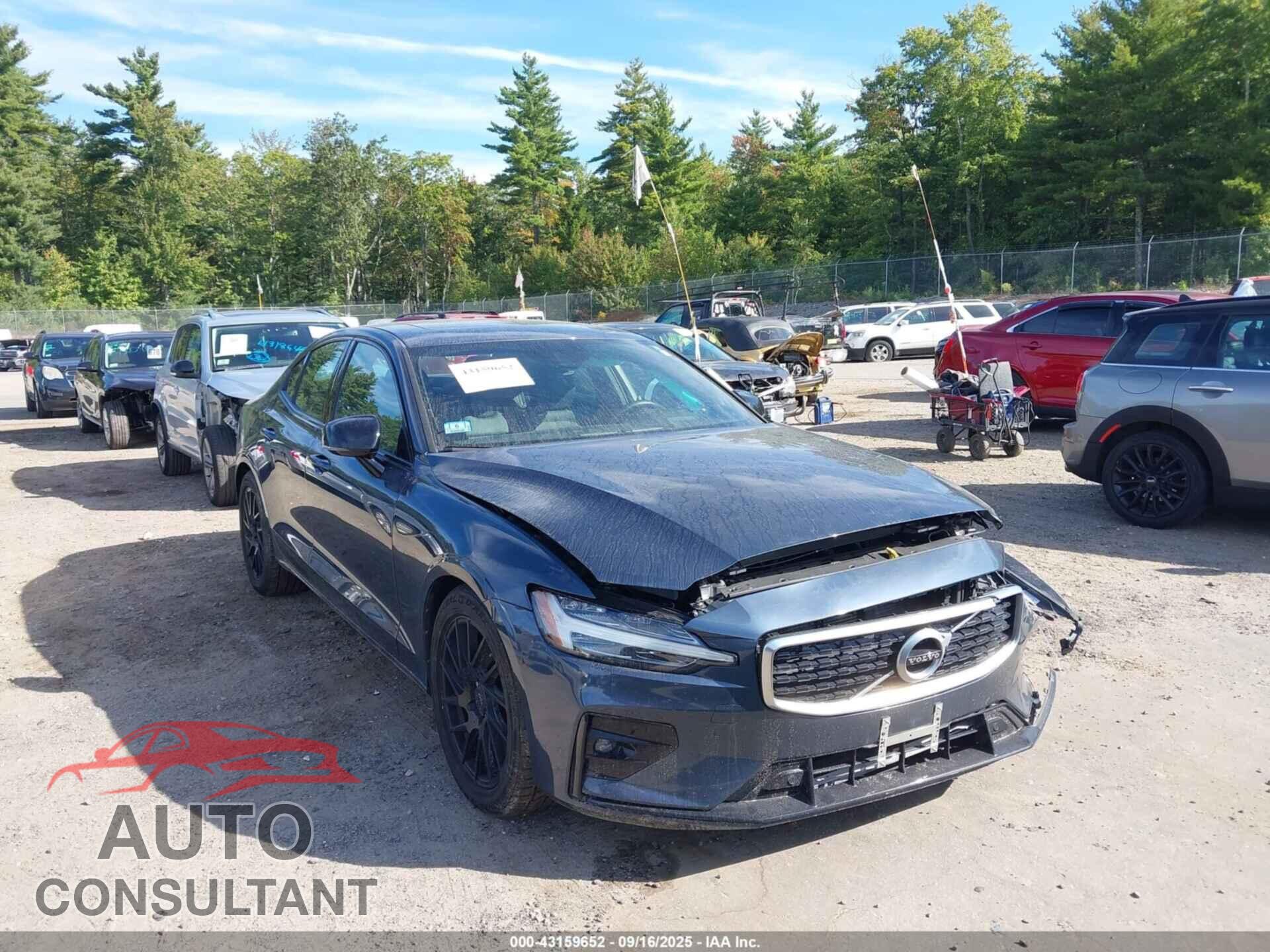 VOLVO S60 2019 - 7JRA22TM7KG005958