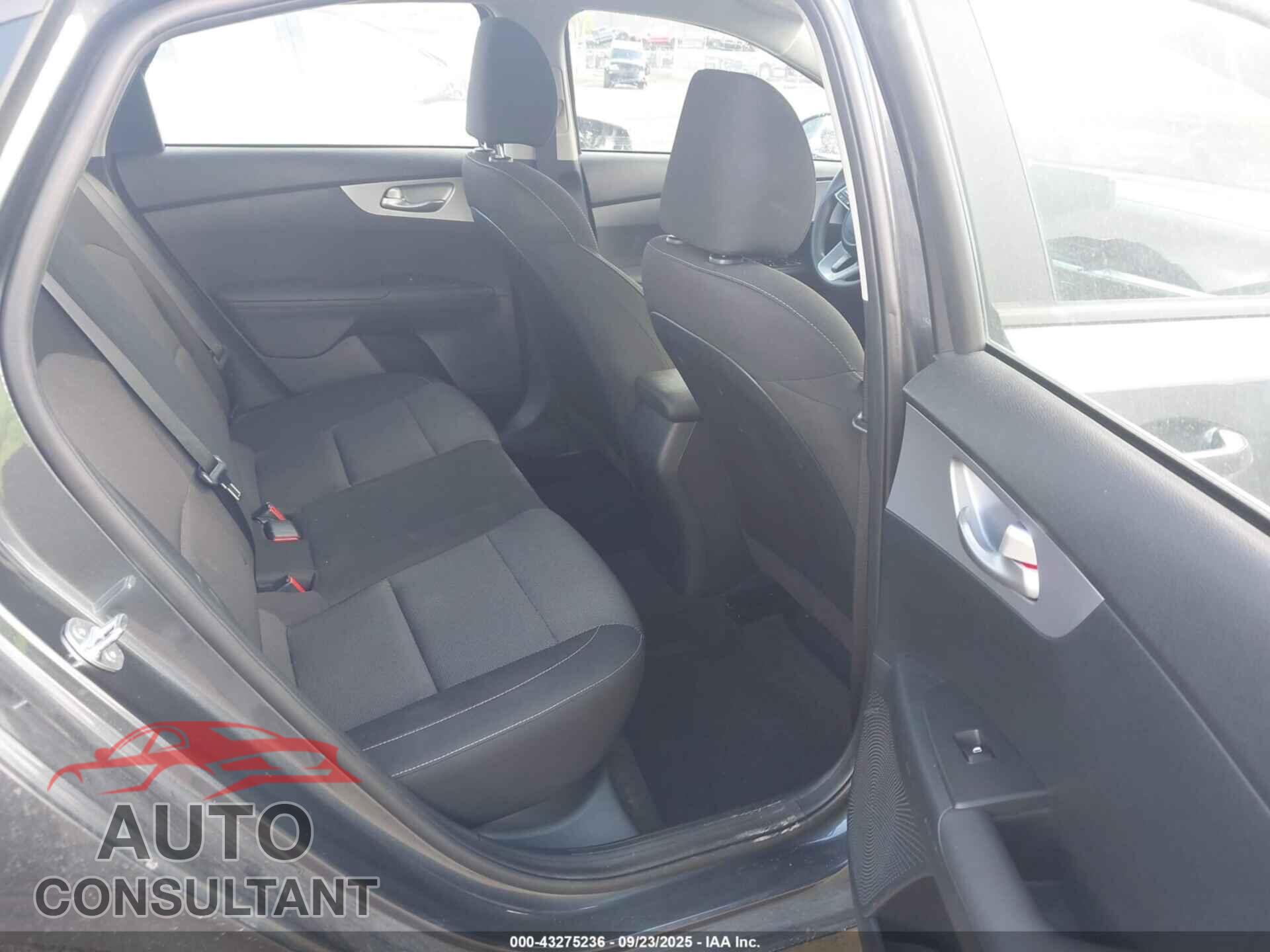 KIA FORTE 2024 - 3KPF24AD9RE790013