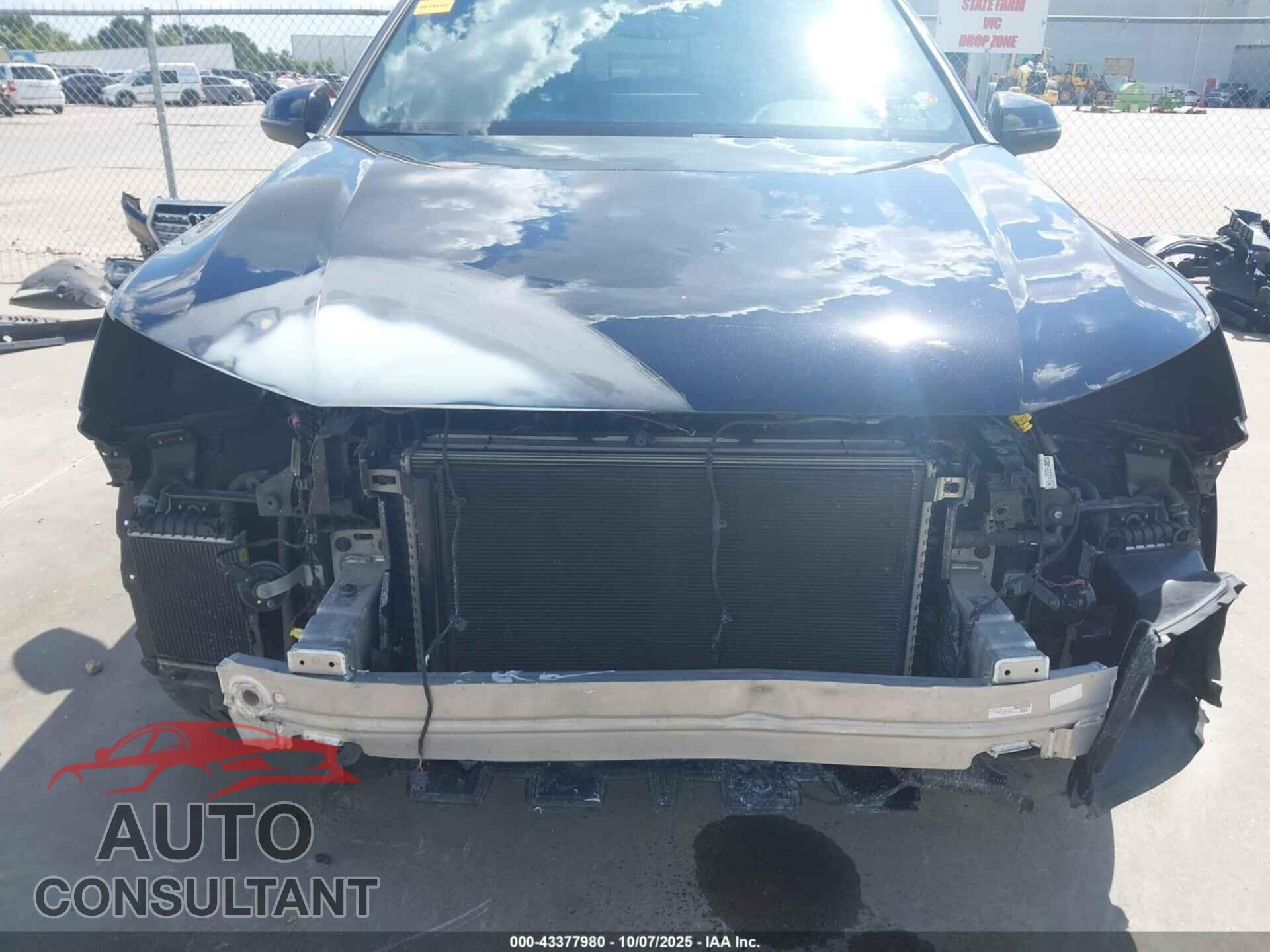 AUDI Q7 2017 - WA1LAAF7XHD020470