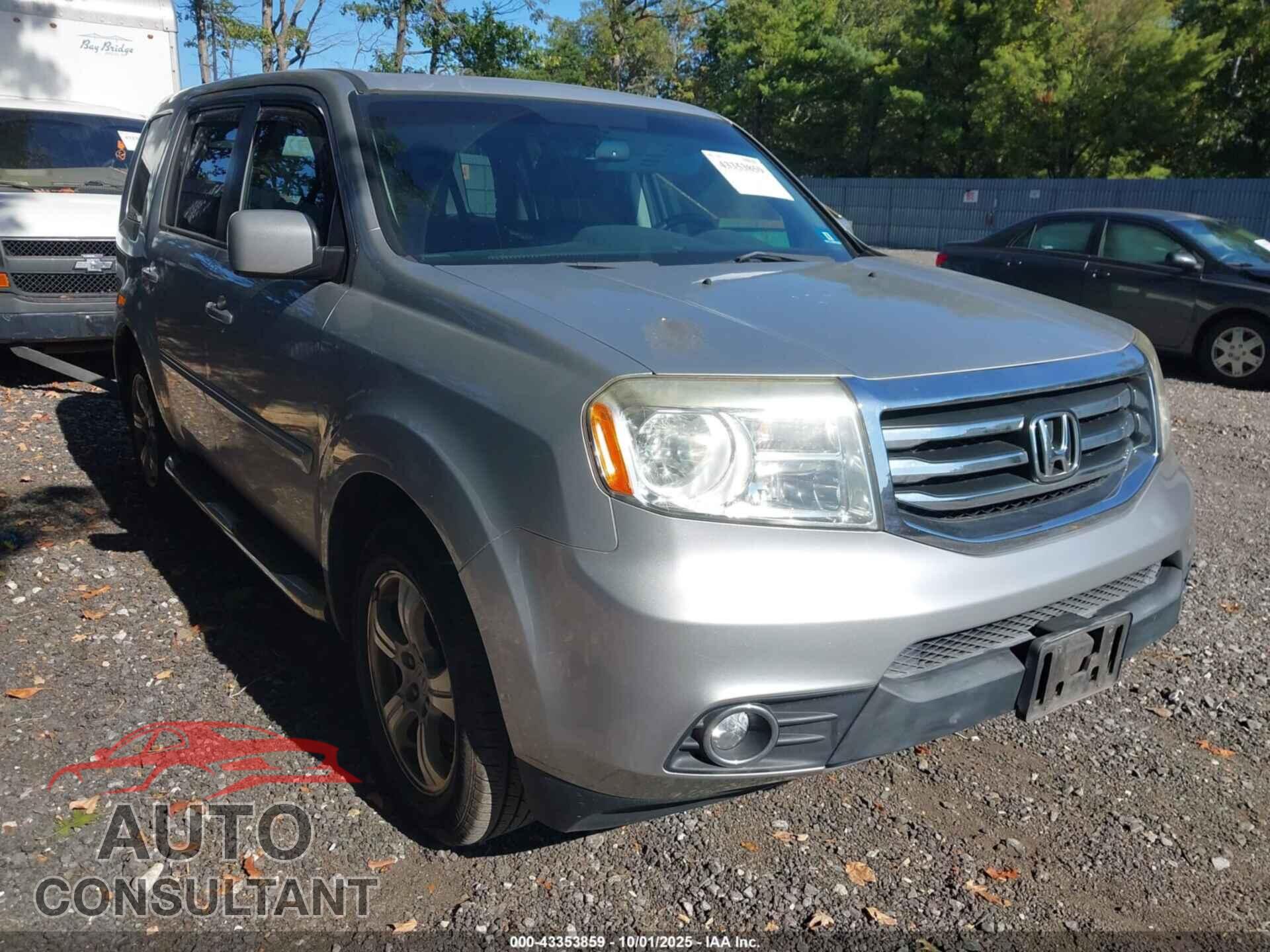 HONDA PILOT 2012 - 5FNYF4H77CB042357