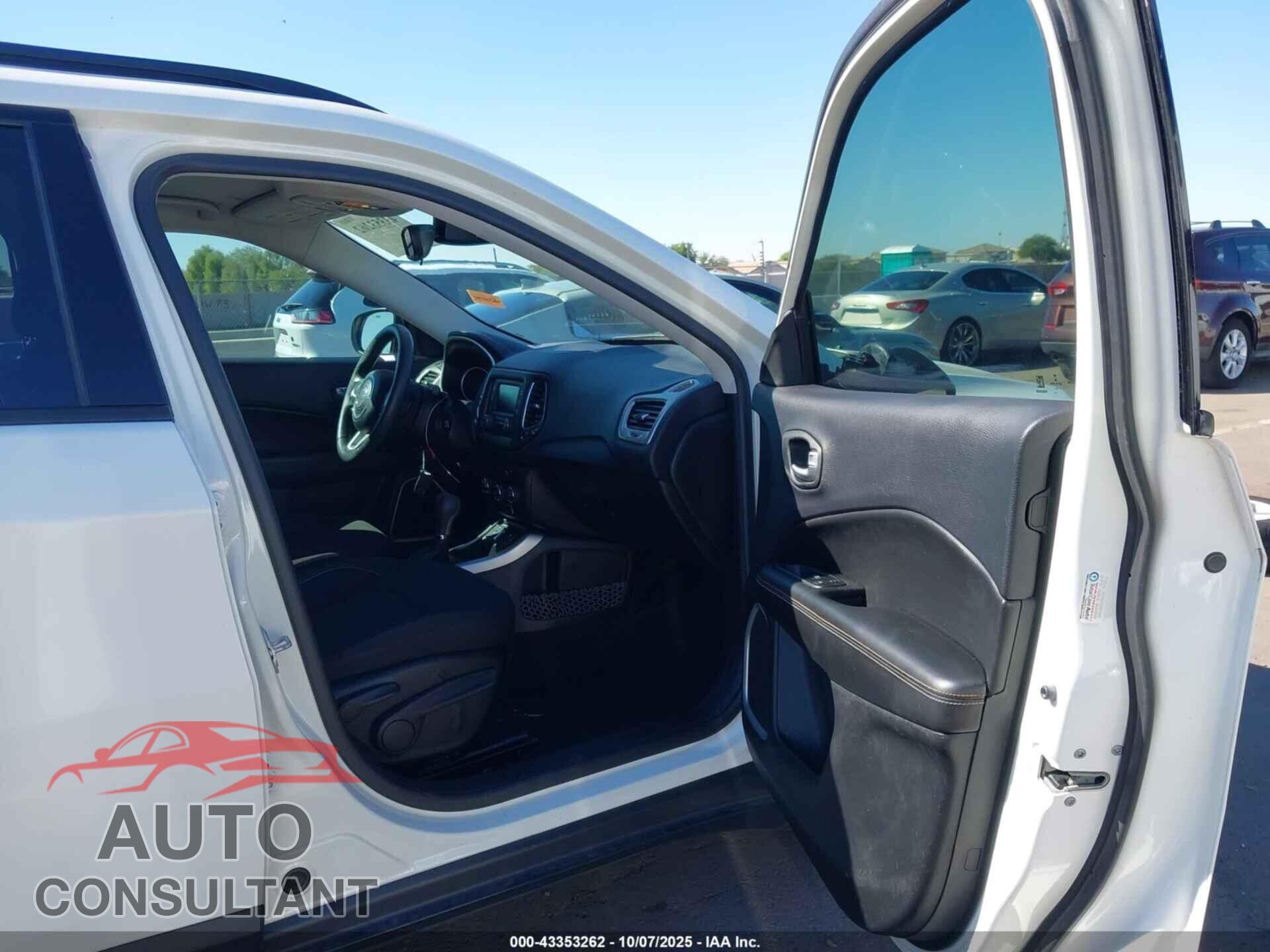 JEEP NEW COMPASS 2017 - 3C4NJCAB7HT629497