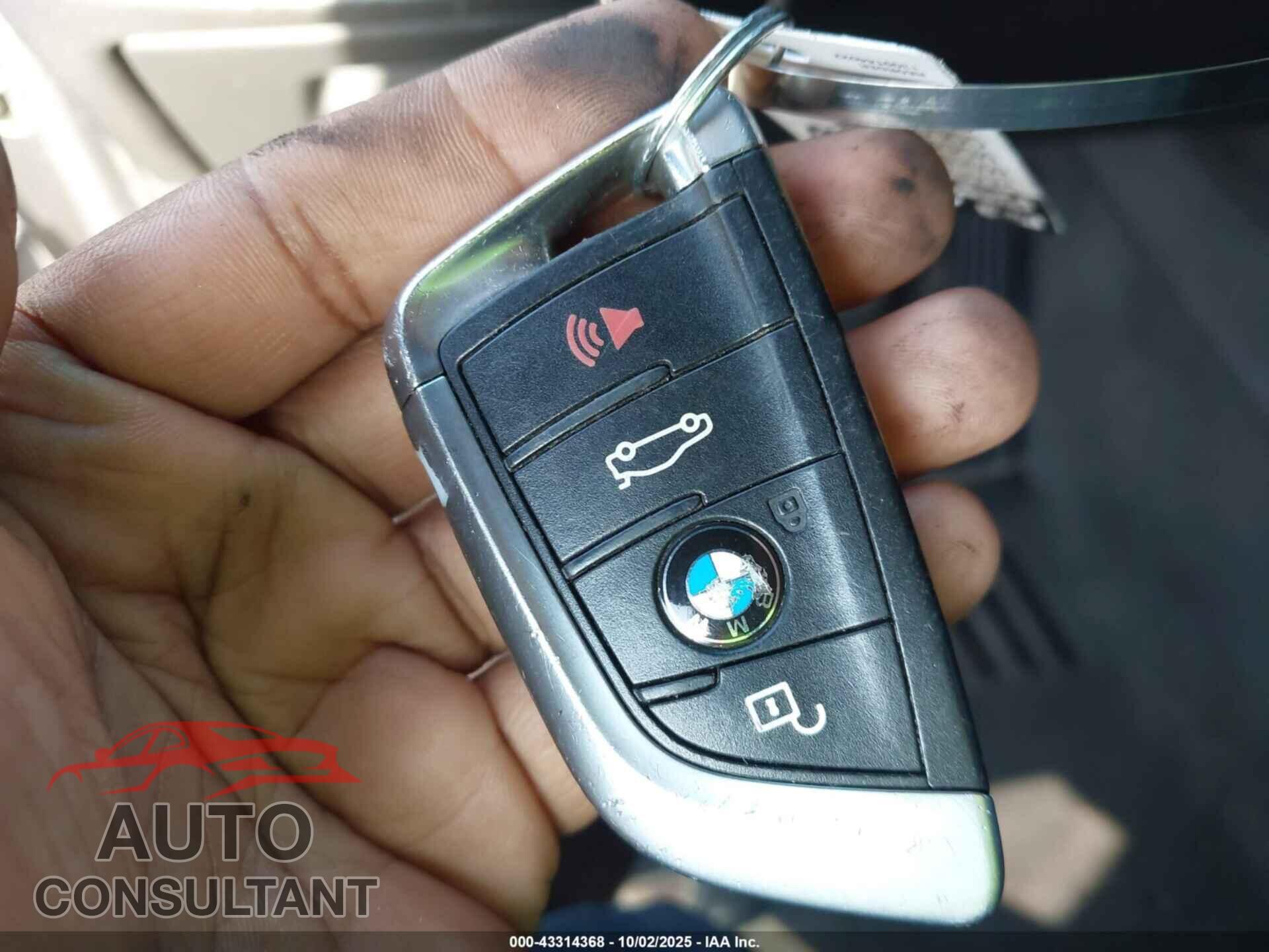 BMW X5 2016 - 5UXKR0C50G0U09291