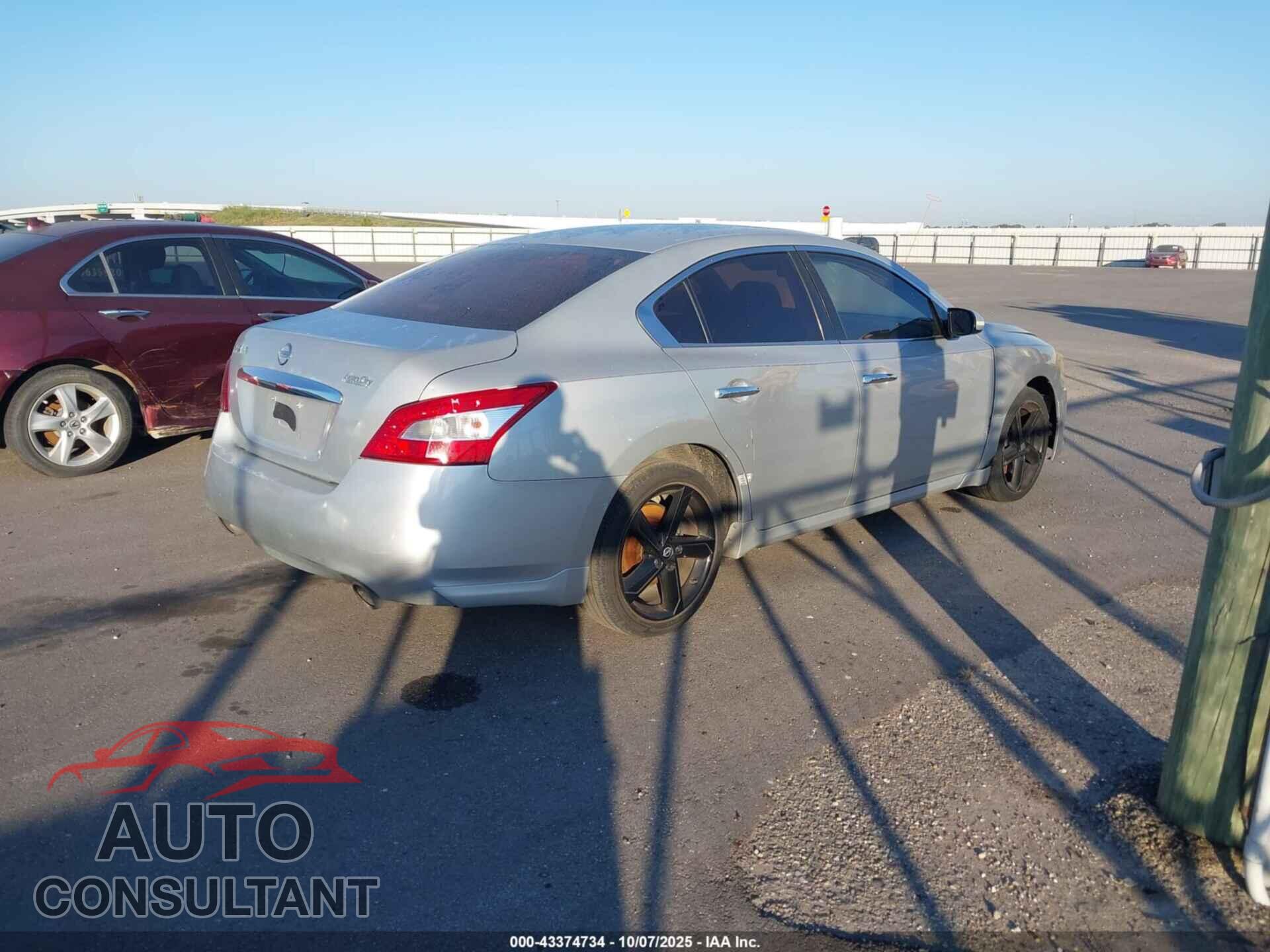 NISSAN MAXIMA 2011 - 1N4AA5AP6BC839281