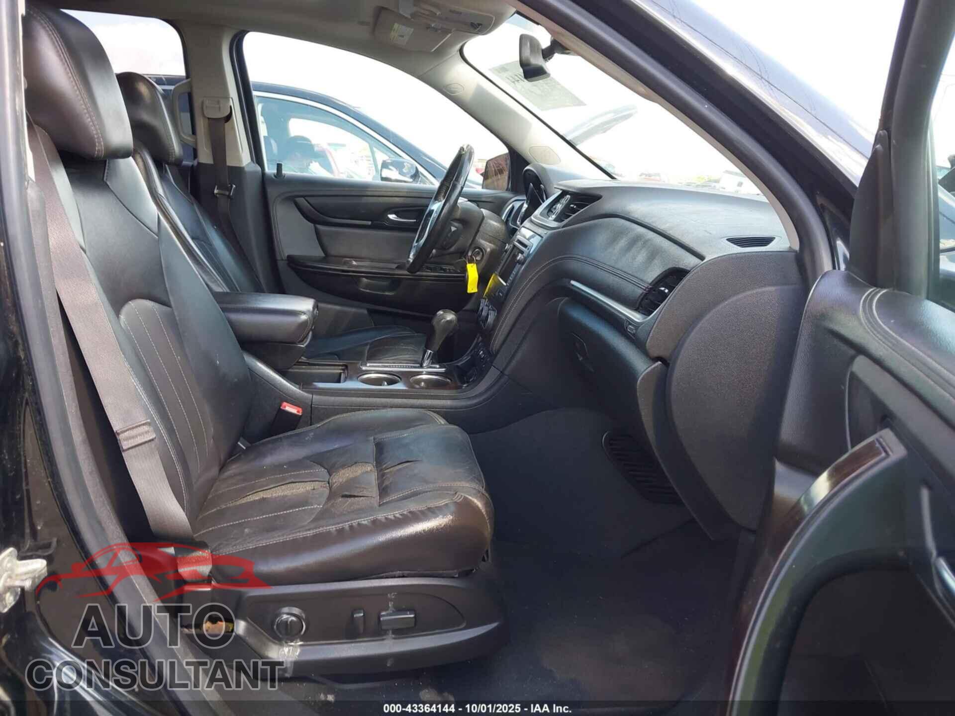 CHEVROLET TRAVERSE 2017 - 1GNKRJKD9HJ109008