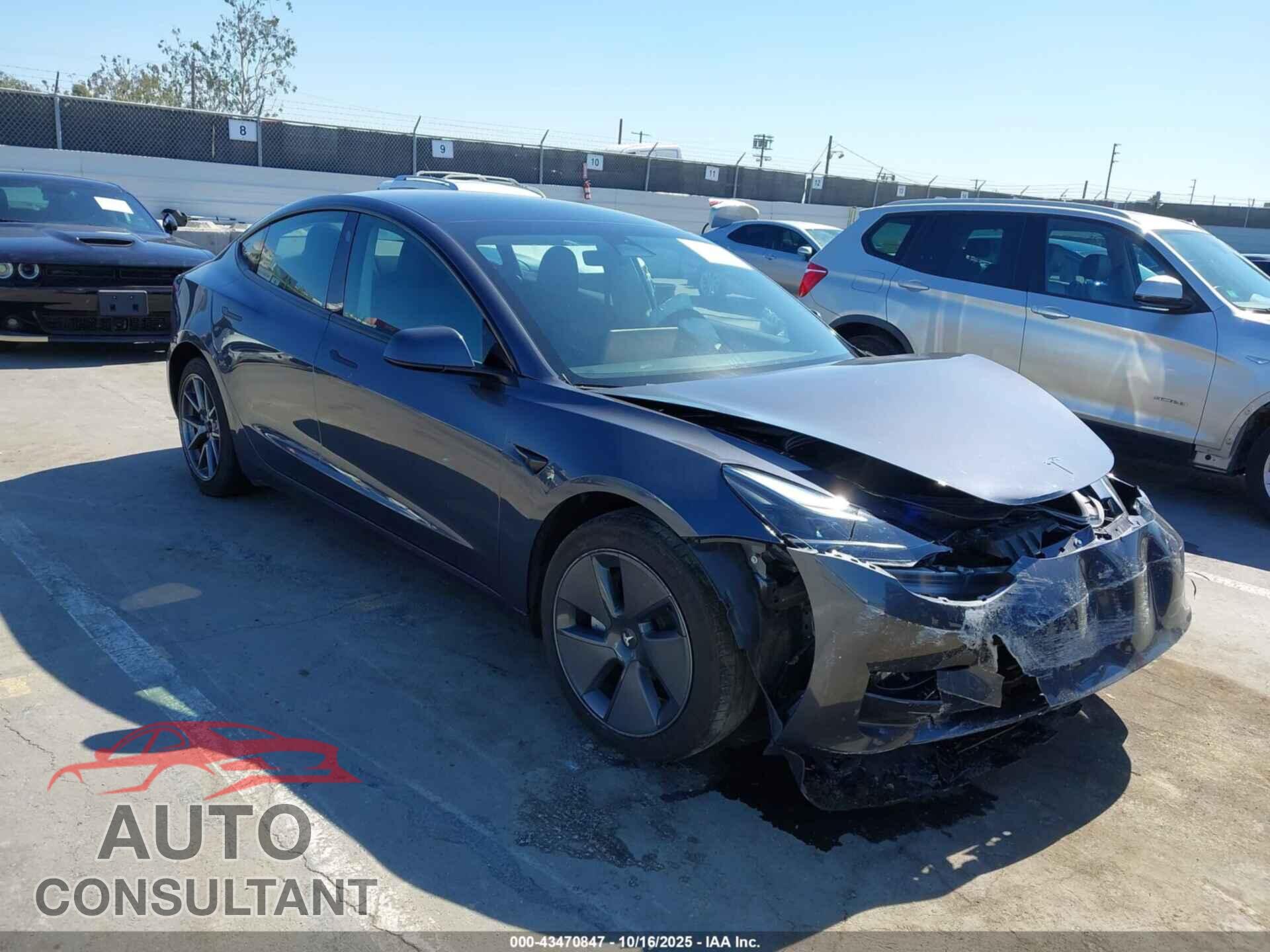 TESLA MODEL 3 2023 - 5YJ3E1EA5PF706723